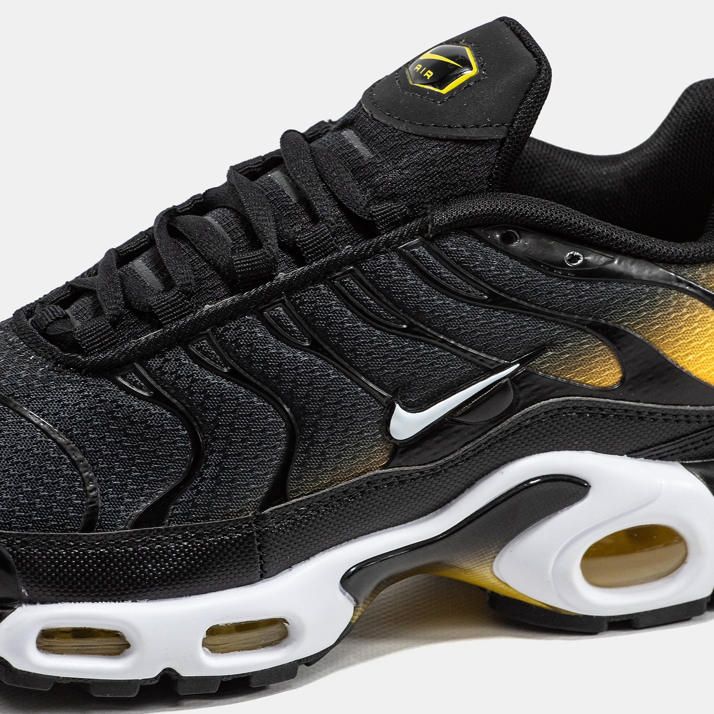 Nike Air Max Tn Plus Black Gold M