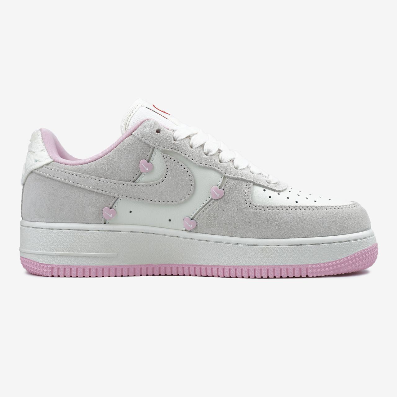 Nike Air Force Valentine’s Day g