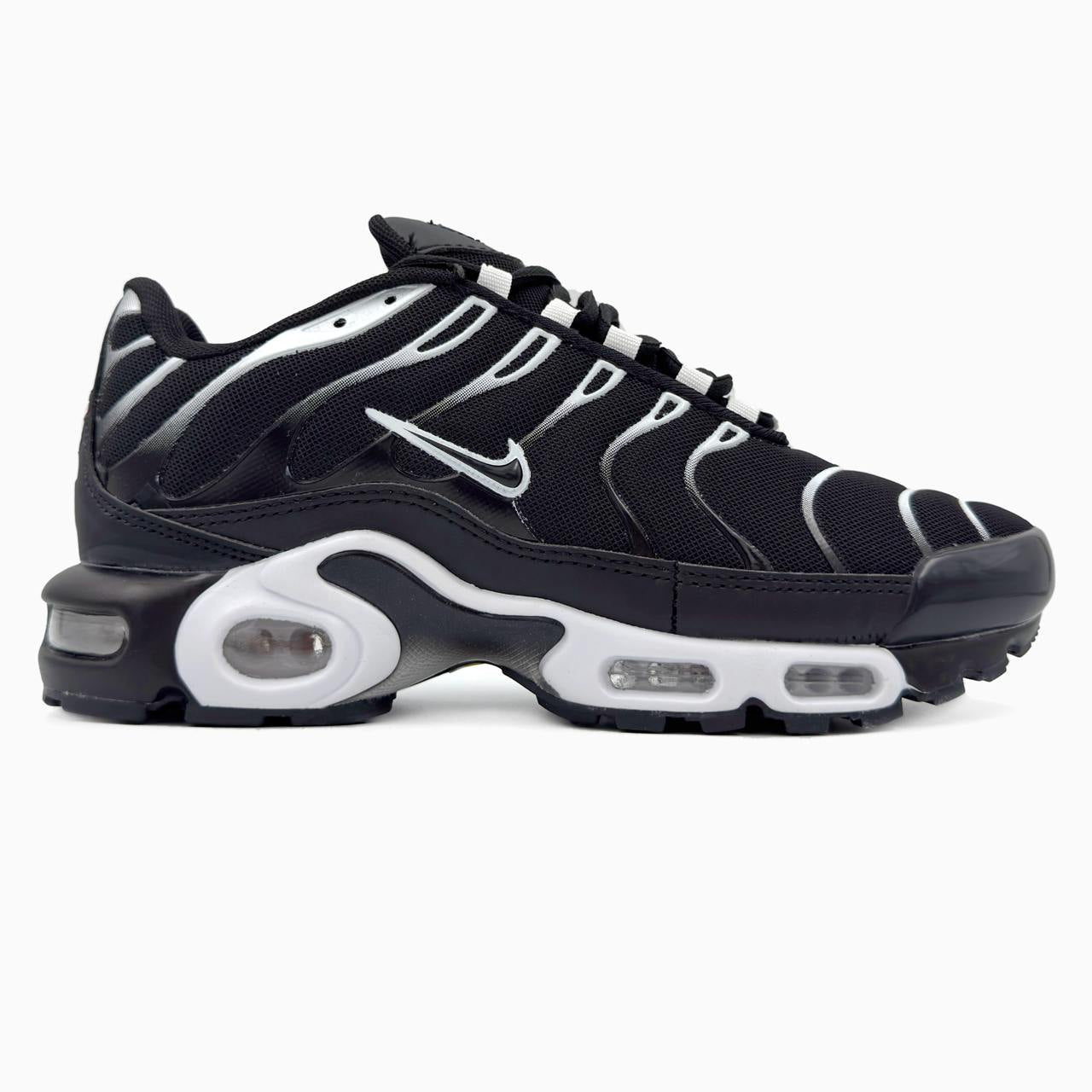 Nike Air Max TN Black/White