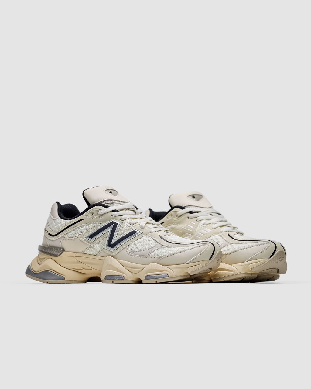 New Balance 9060 Turtledove Black