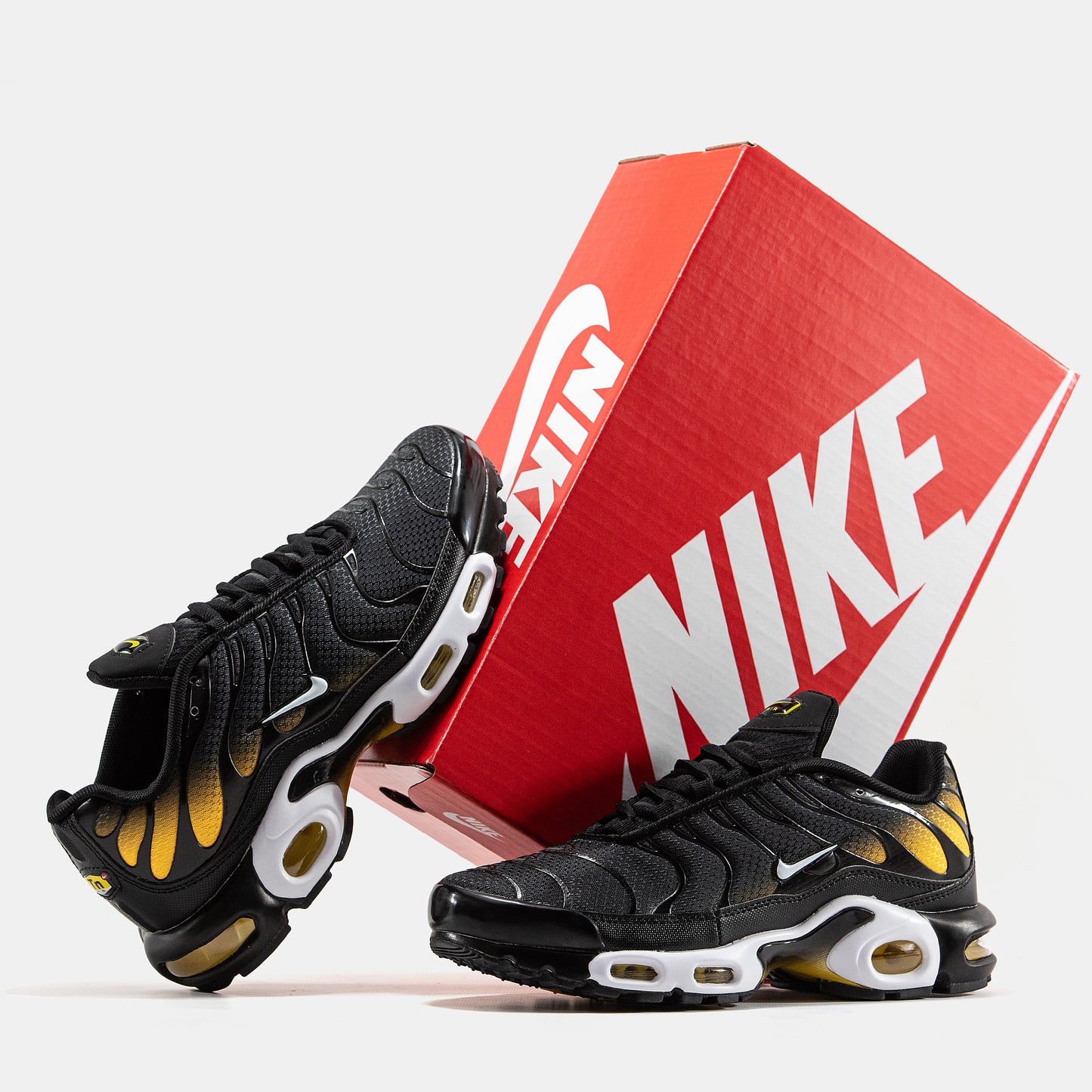 Nike Air Max Tn Plus Black Gold M
