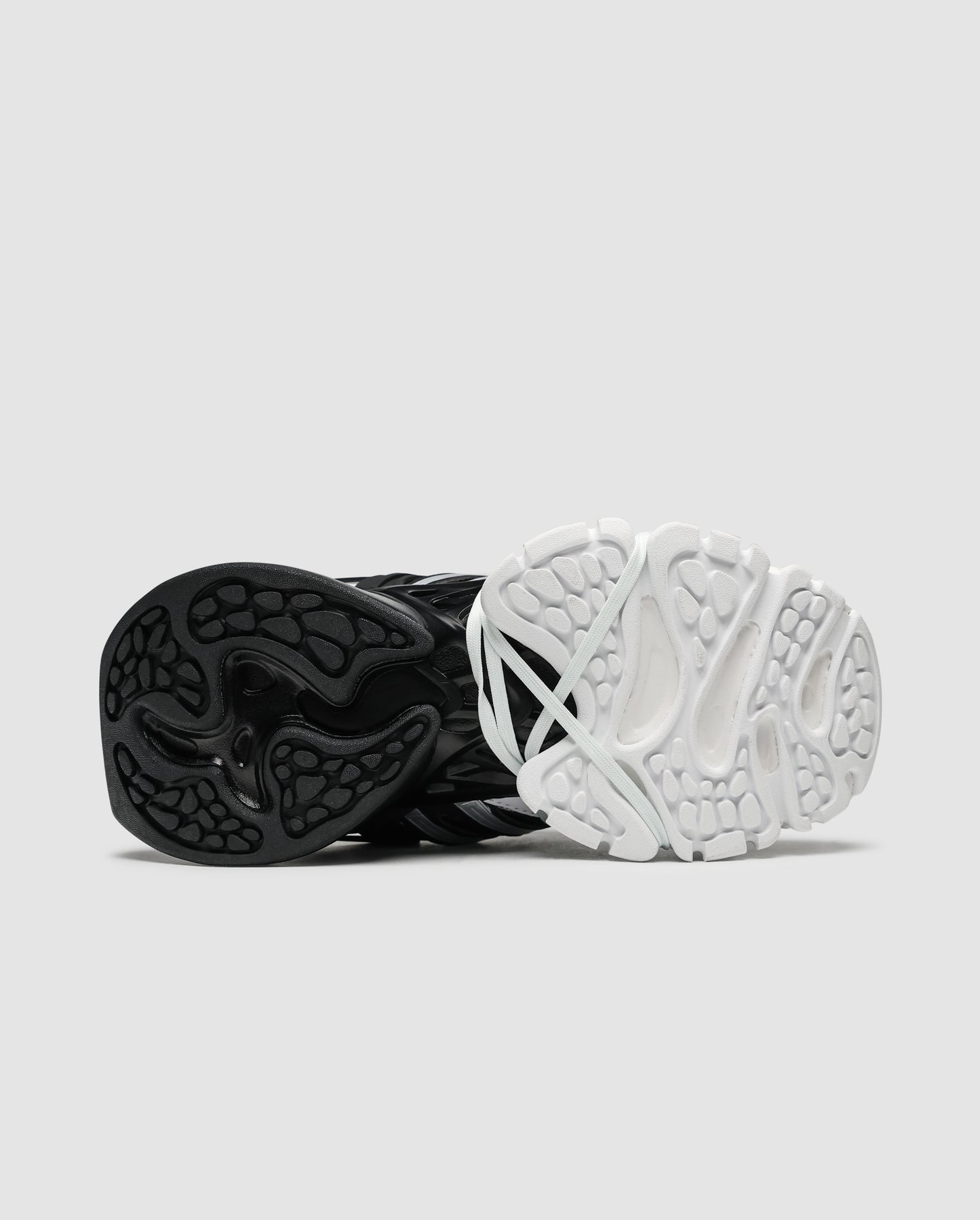 Adidas Vento XLG Deluxe Black/White