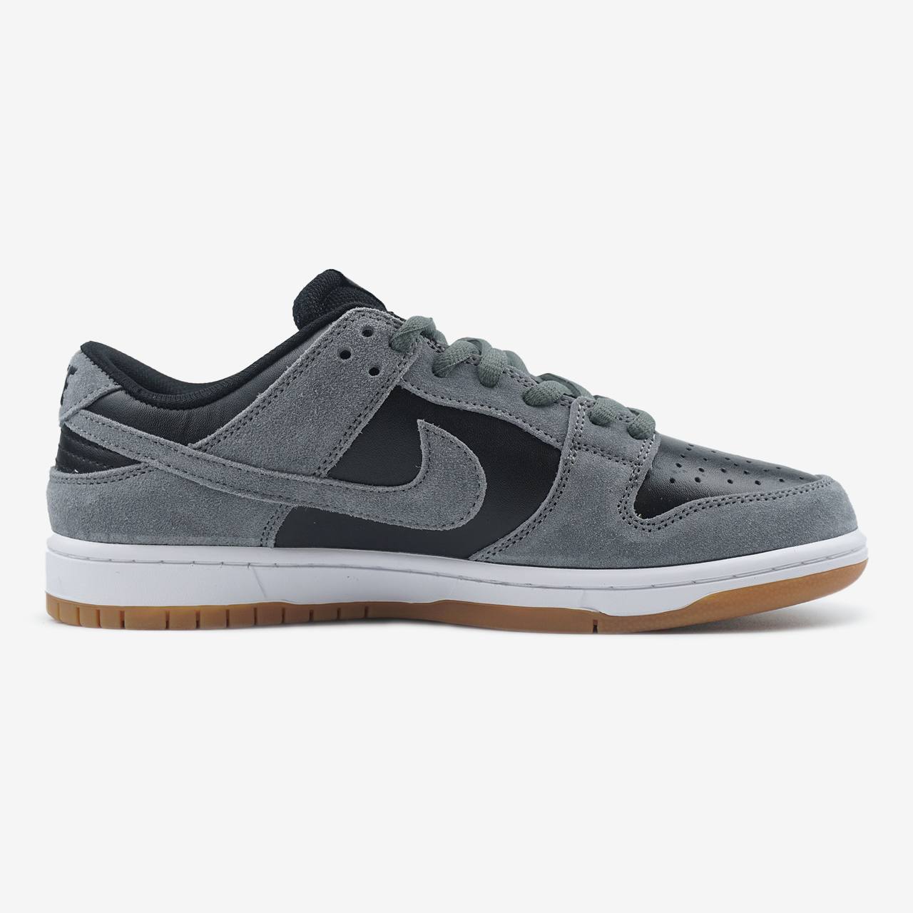 Nike SB Dunk Low Black Silver