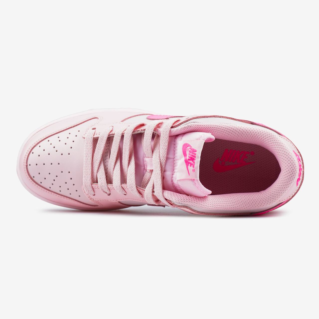 Nike Dunk Low GS Triple Pink
