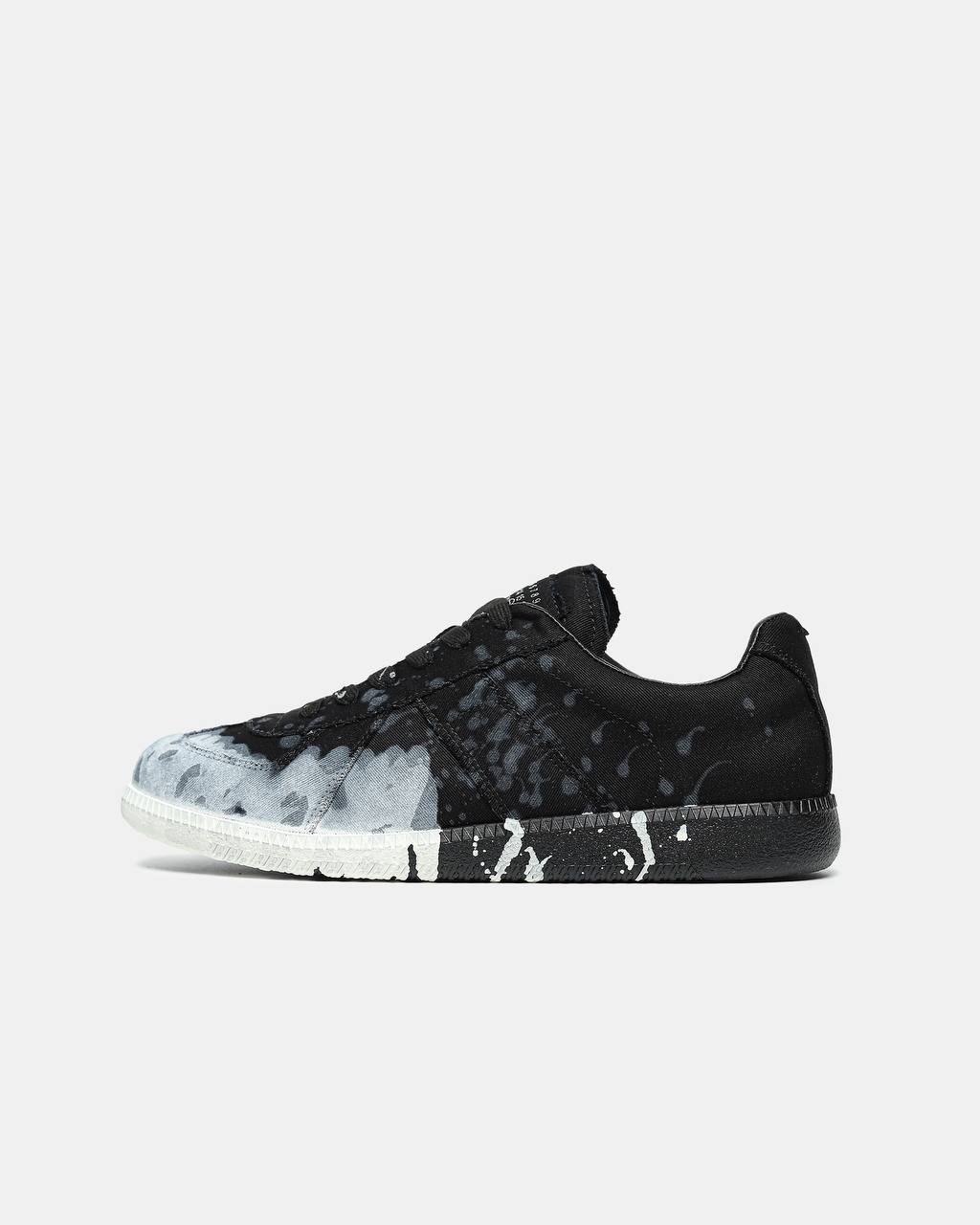 Maison Margiela Repli Black/White Paint 22