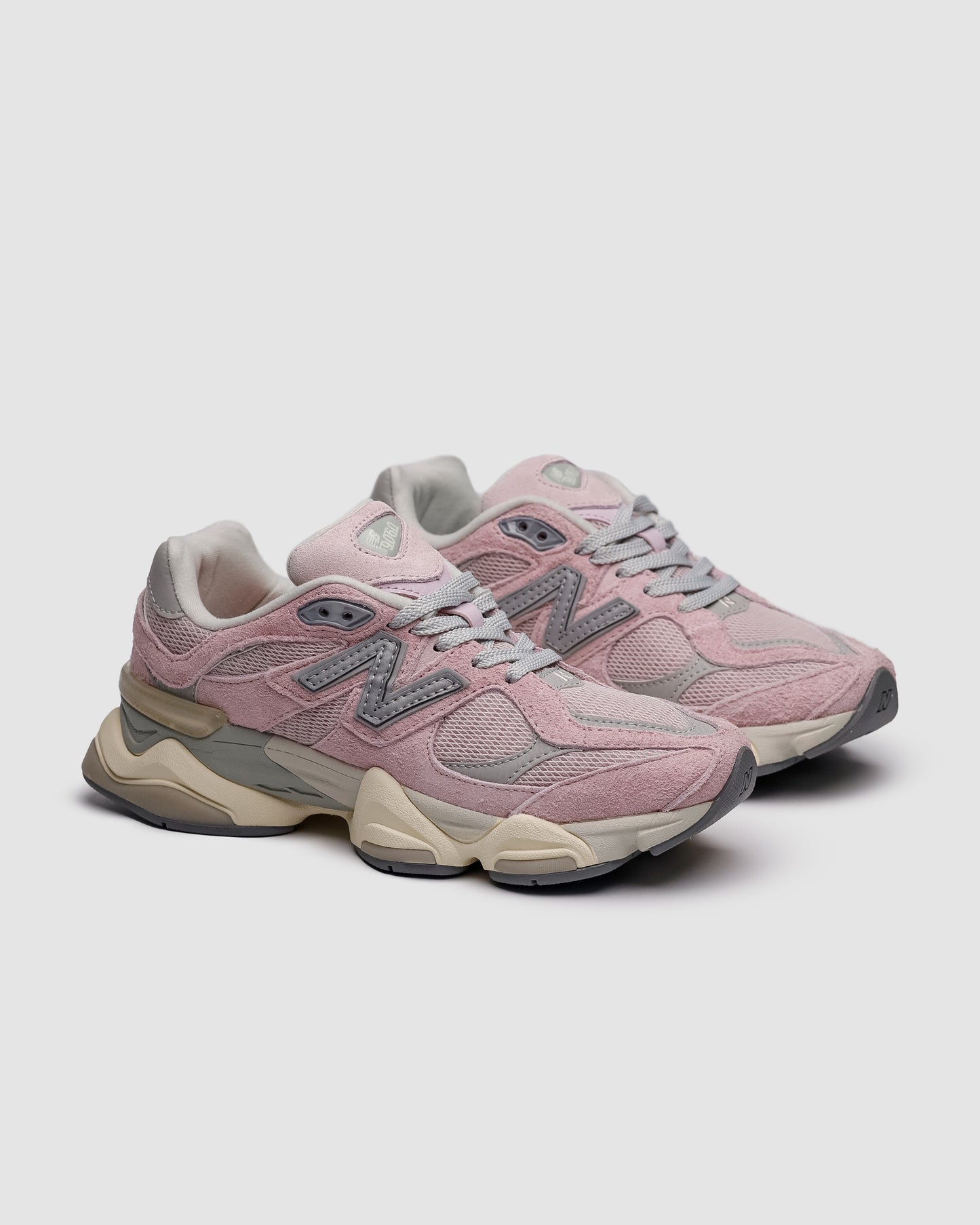 New Balance 9060 Light Pink