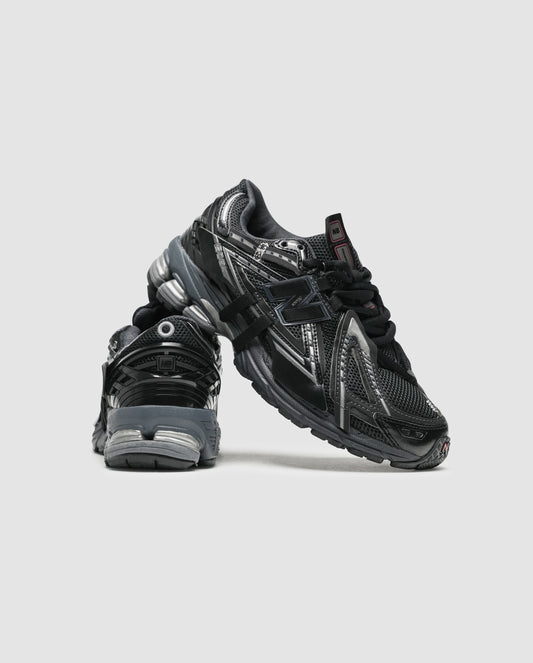 New Balance 1906A Metalic Black/Silver