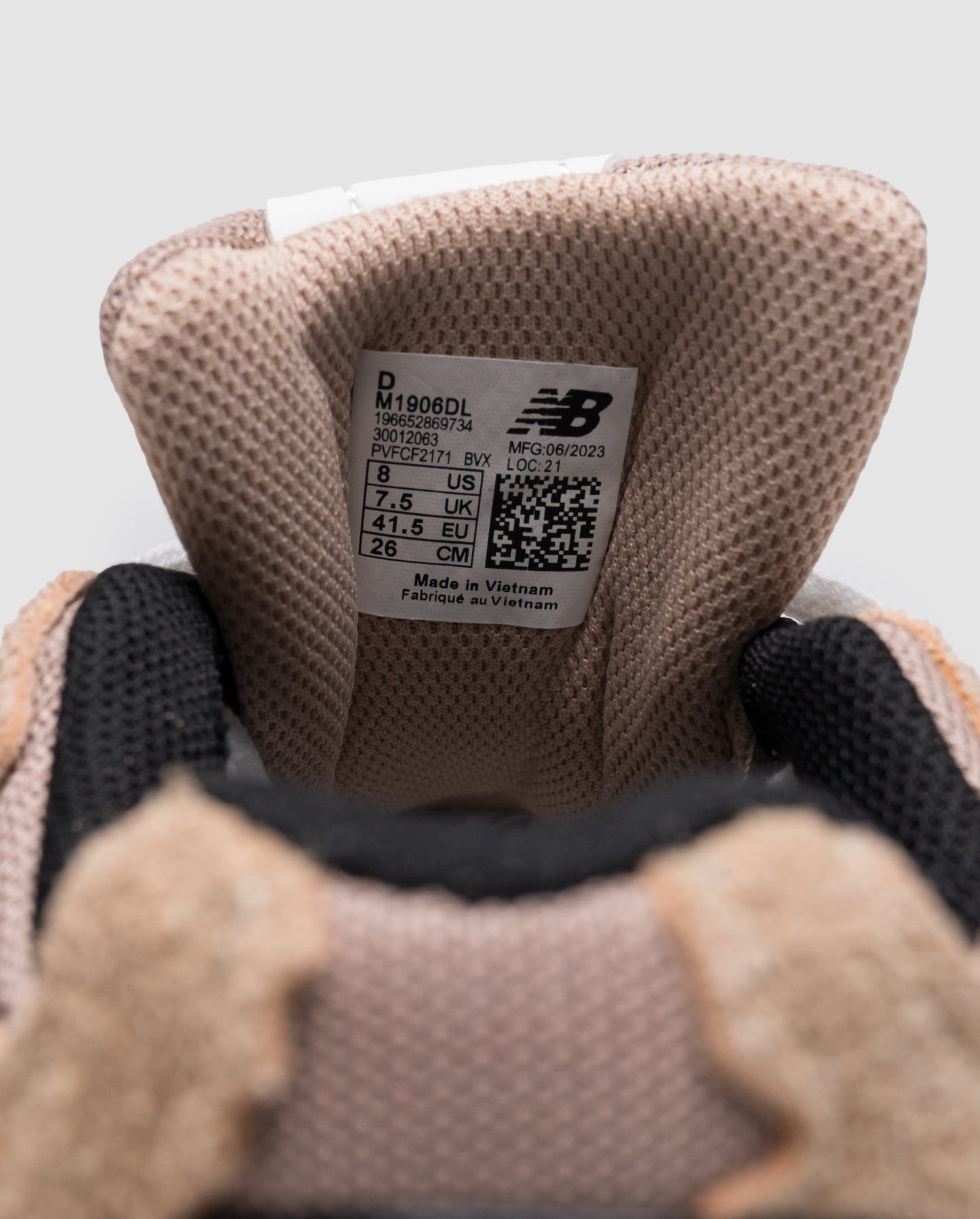 New Balance 1906D Yellow Brown