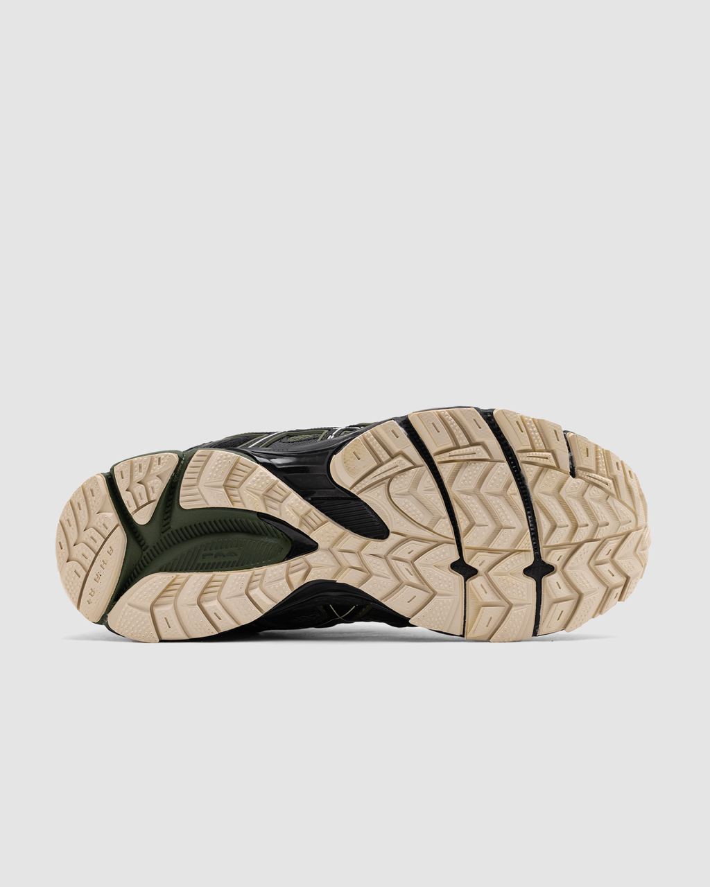 Asics Gel Kahana 8 Green Black
