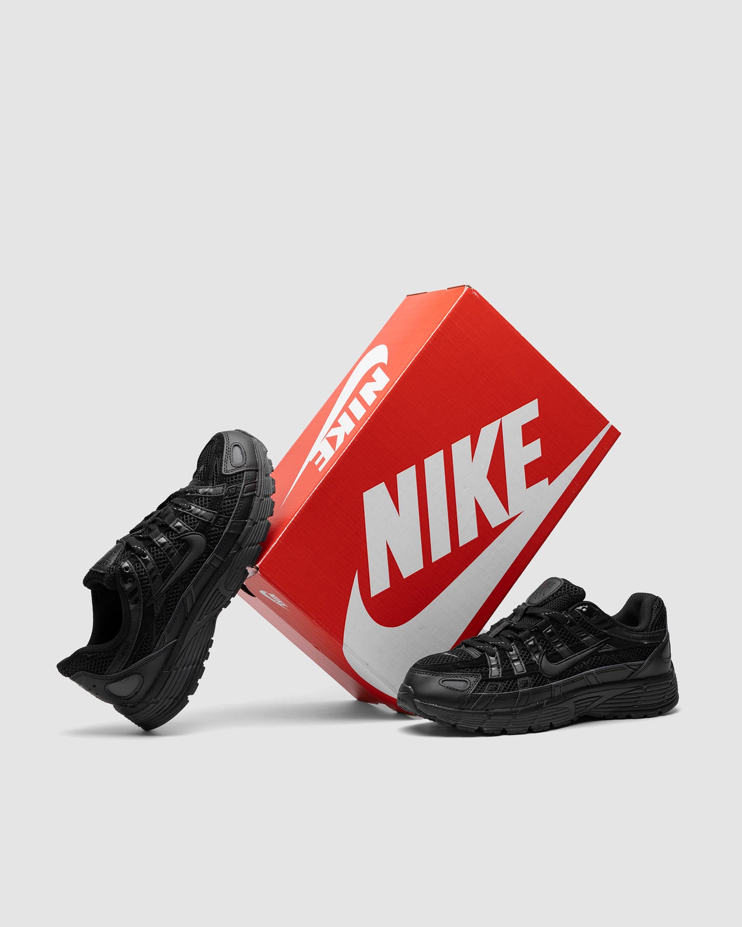 Nike P-6000 Premium Triple Black