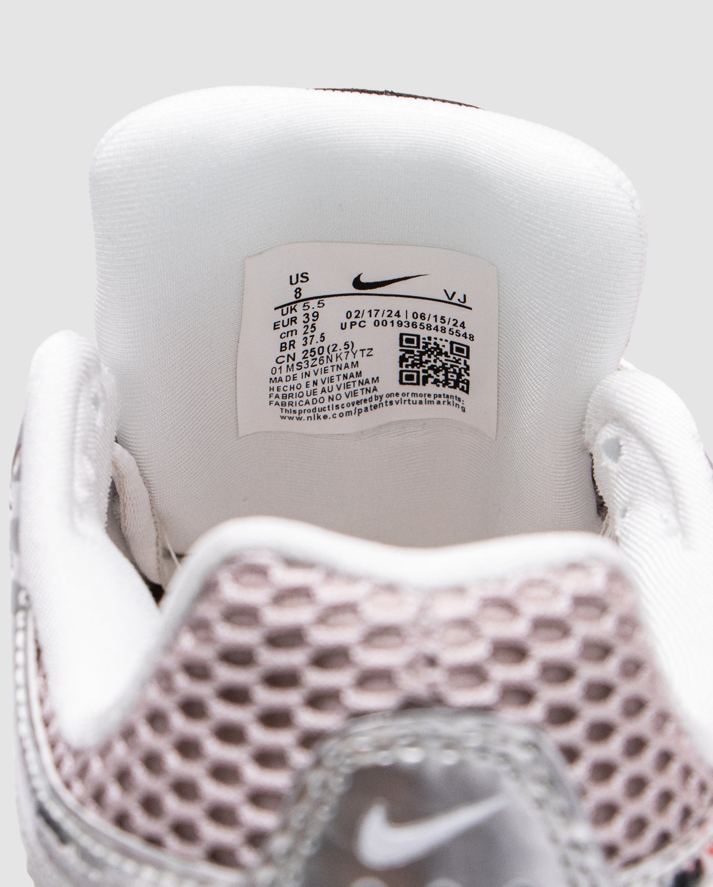 Nike P-6000 'Silver Pink'