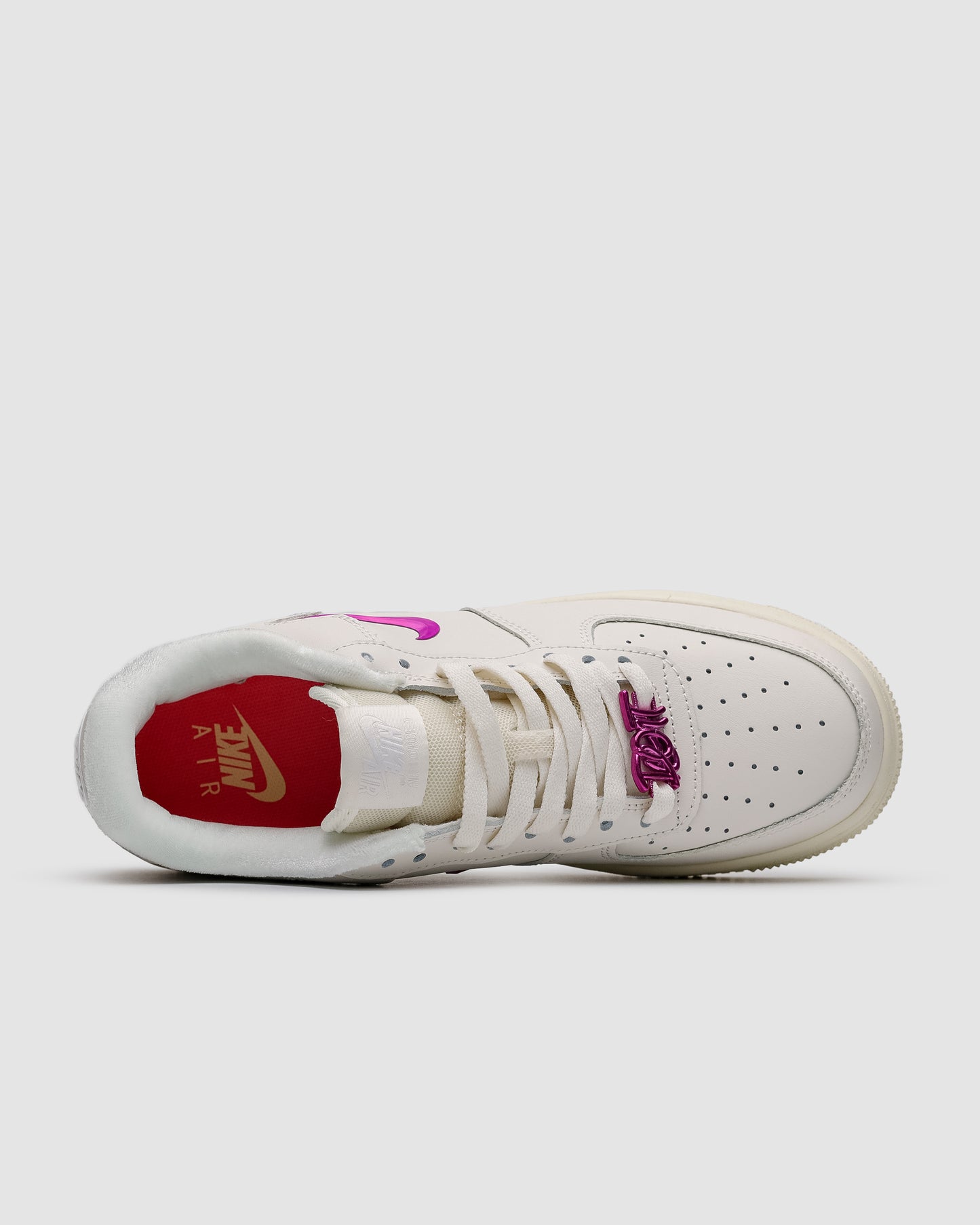 Nike Air Force 1’07SE Coconut Mink/ Playful Pink