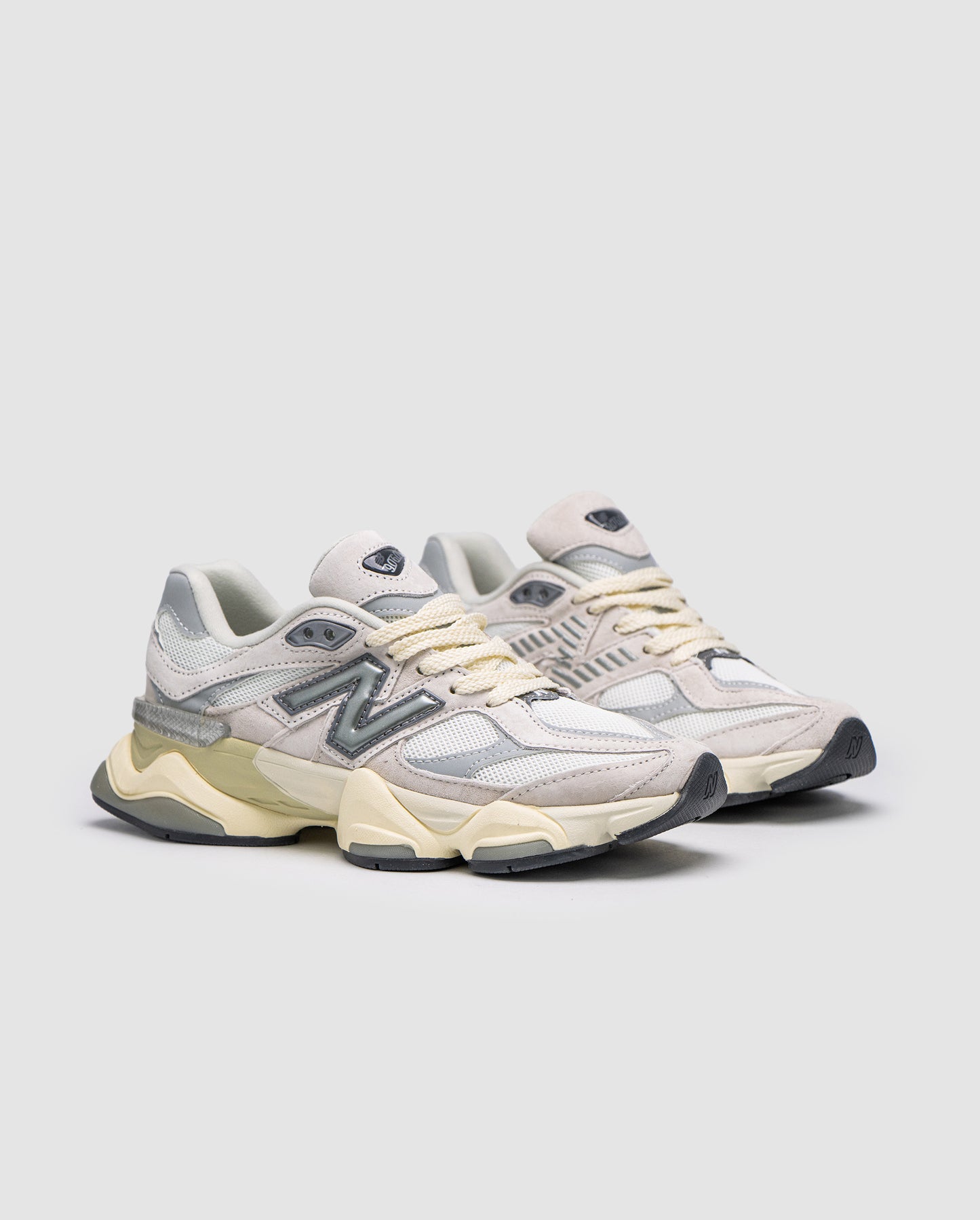 New Balance 9060 White/Silver