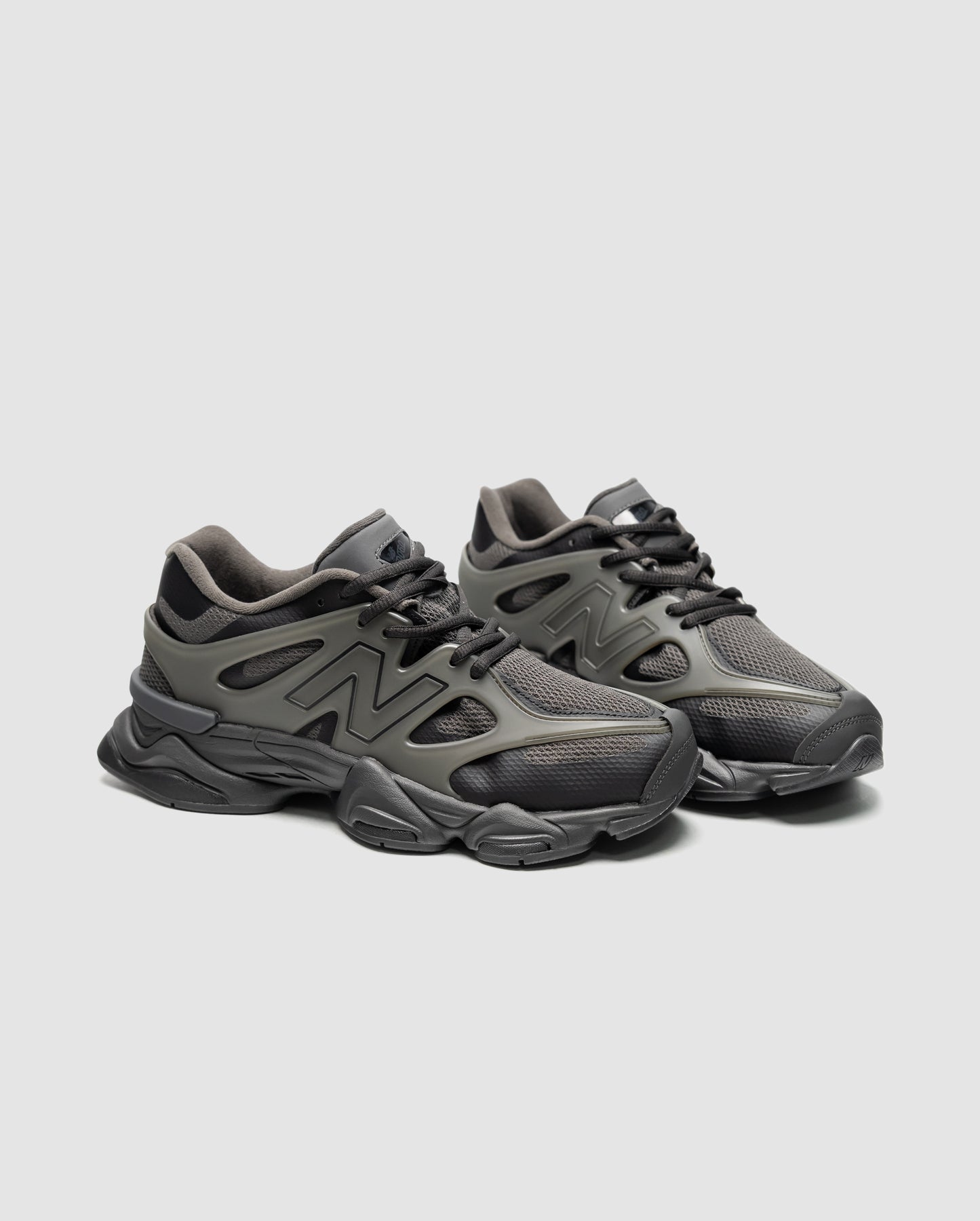 New Balance 9060 х Returns In Two Olive