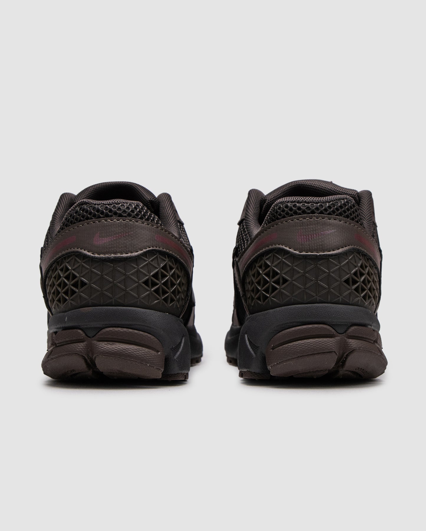 Nike Zoom Vomero 5 Cave Stone