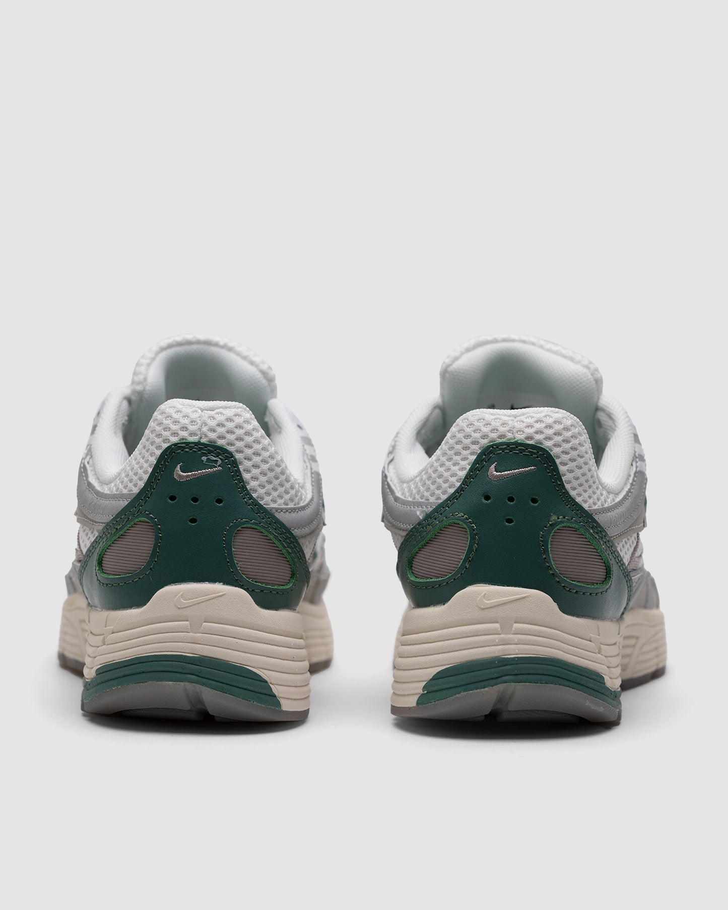 Nike P-6000 Premium Light Bone Bicoastal Green