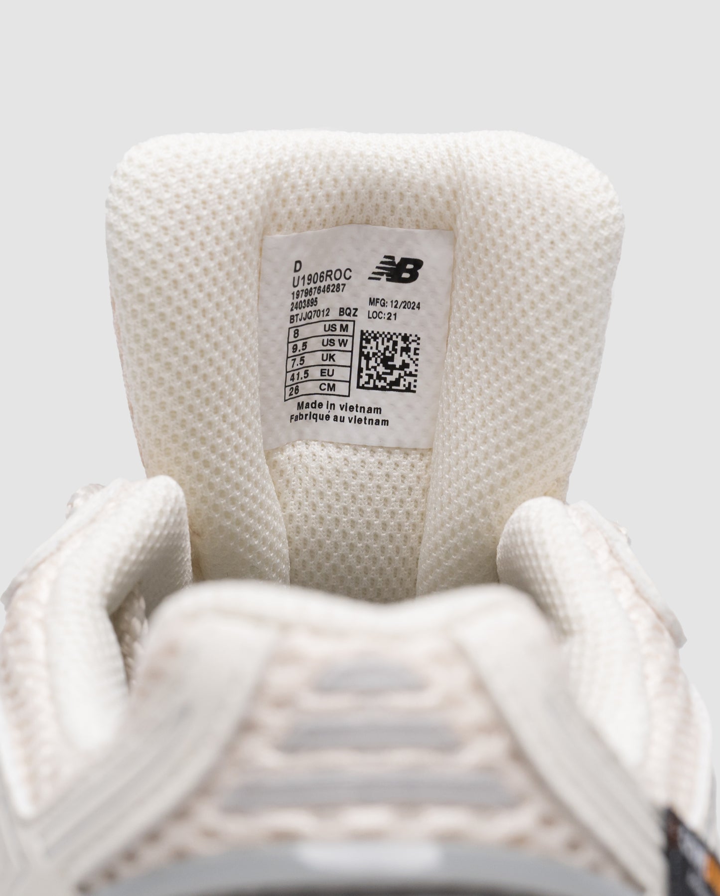 New Balance 1906R Cordura Beige Grey