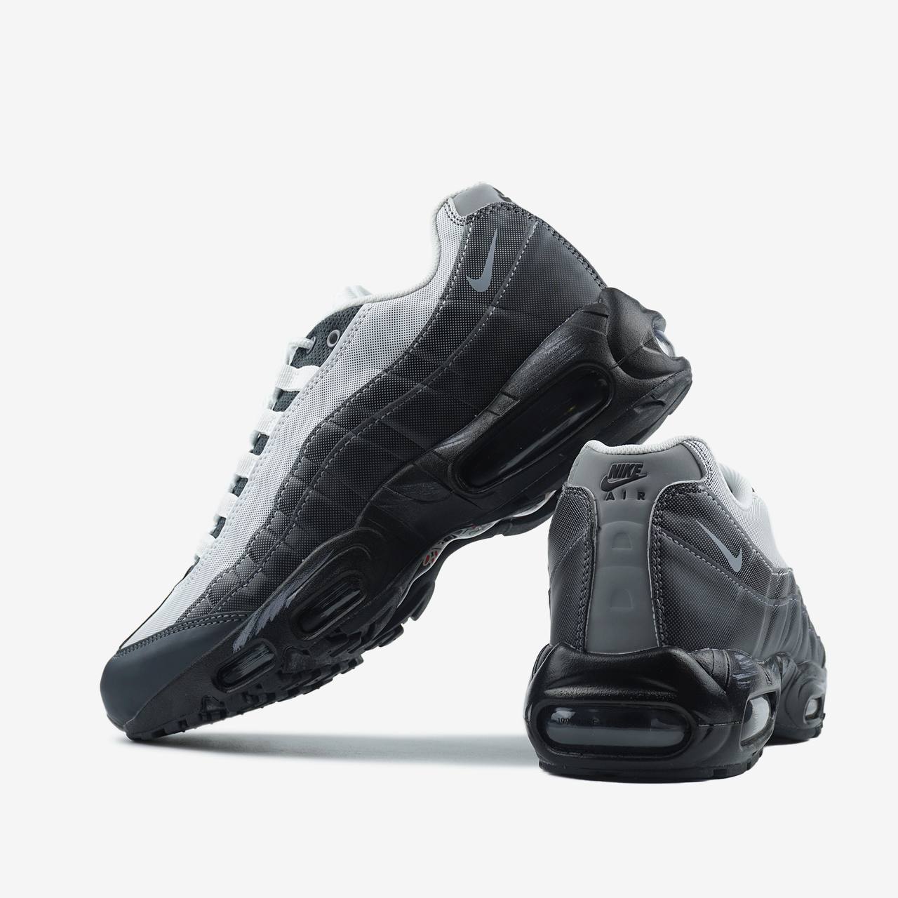 Nike Air Max 95 Photon Dust