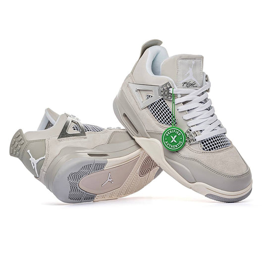 Jordan 4 Frozem Moments