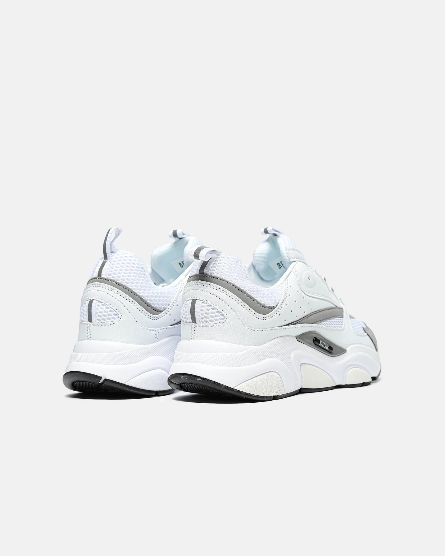B22 white