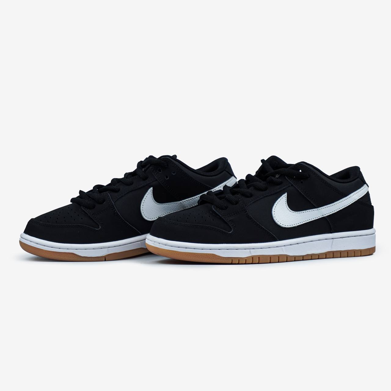 Nike Dunk SB Black Gum
