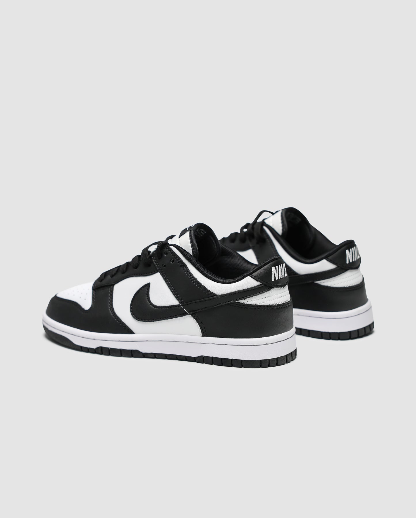 Nike Dunk Low Retro Panda Black/White