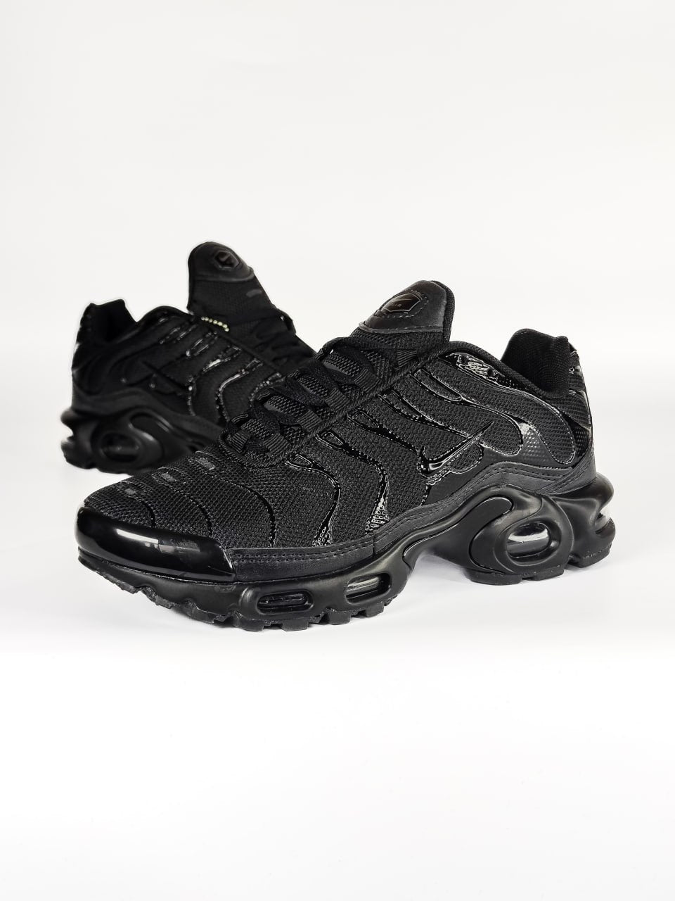 Nike Air Max TN Triple Black