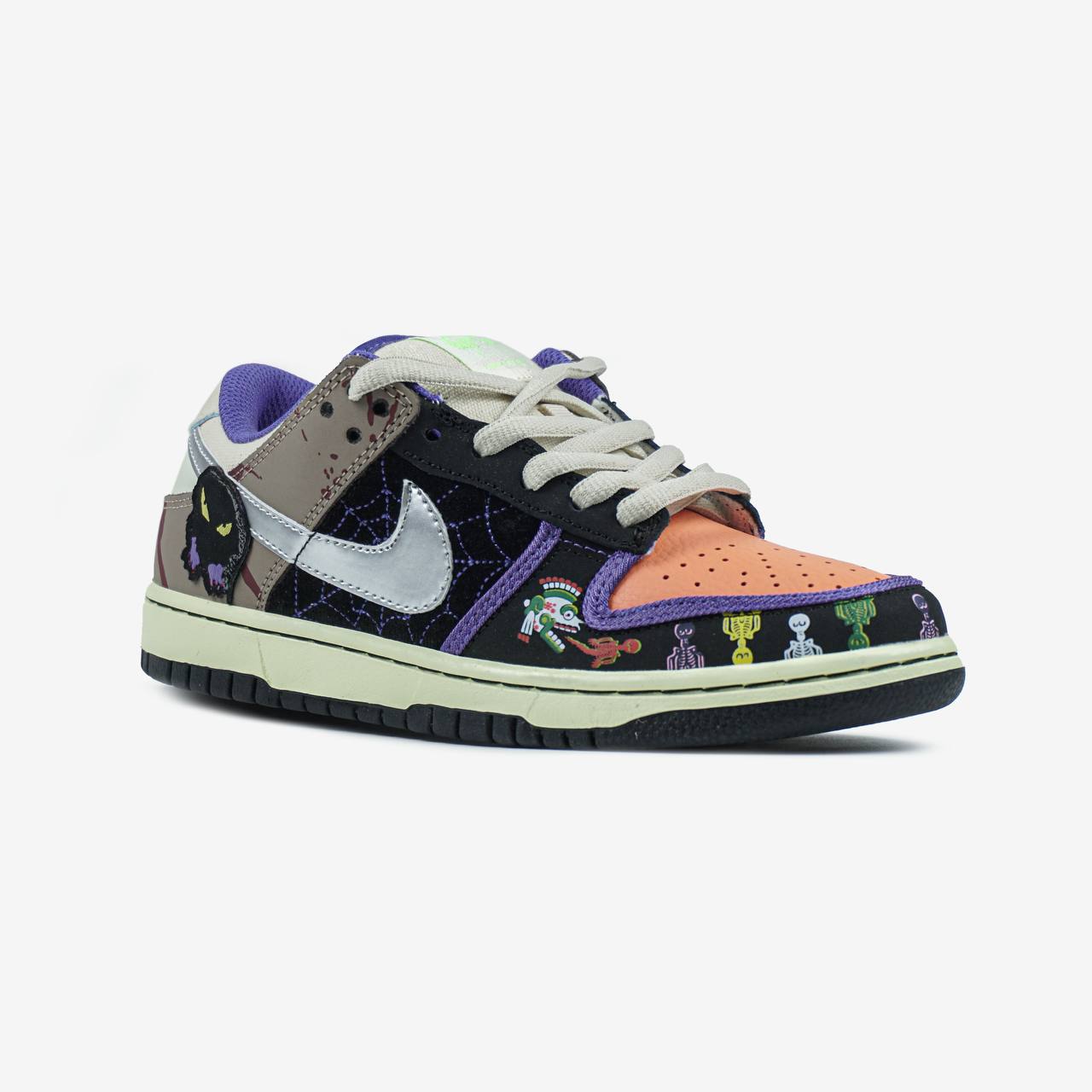 Nike Dunk SB Halloween Custom