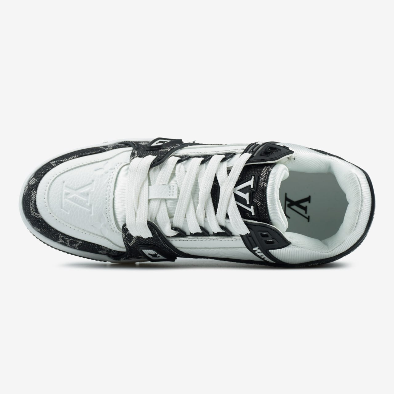 LV Trainer Sneaker Black/White