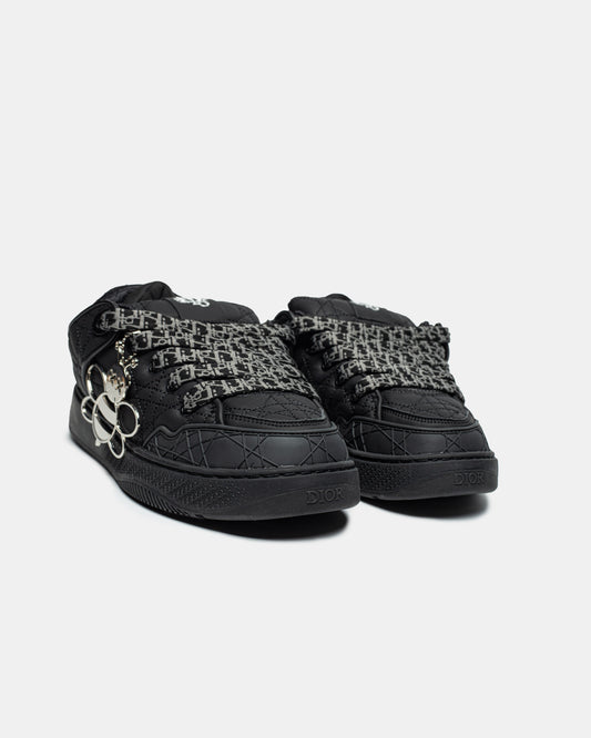 B9S Black