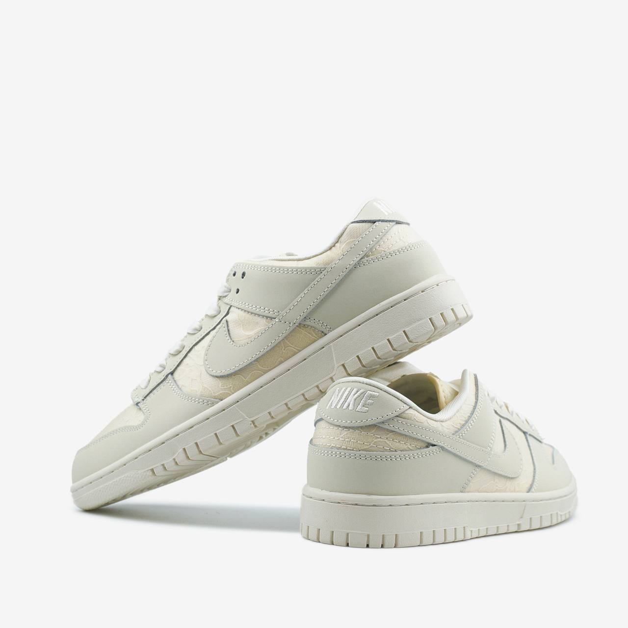 Nike SB Dunk Low Lace Pack Regal Beige