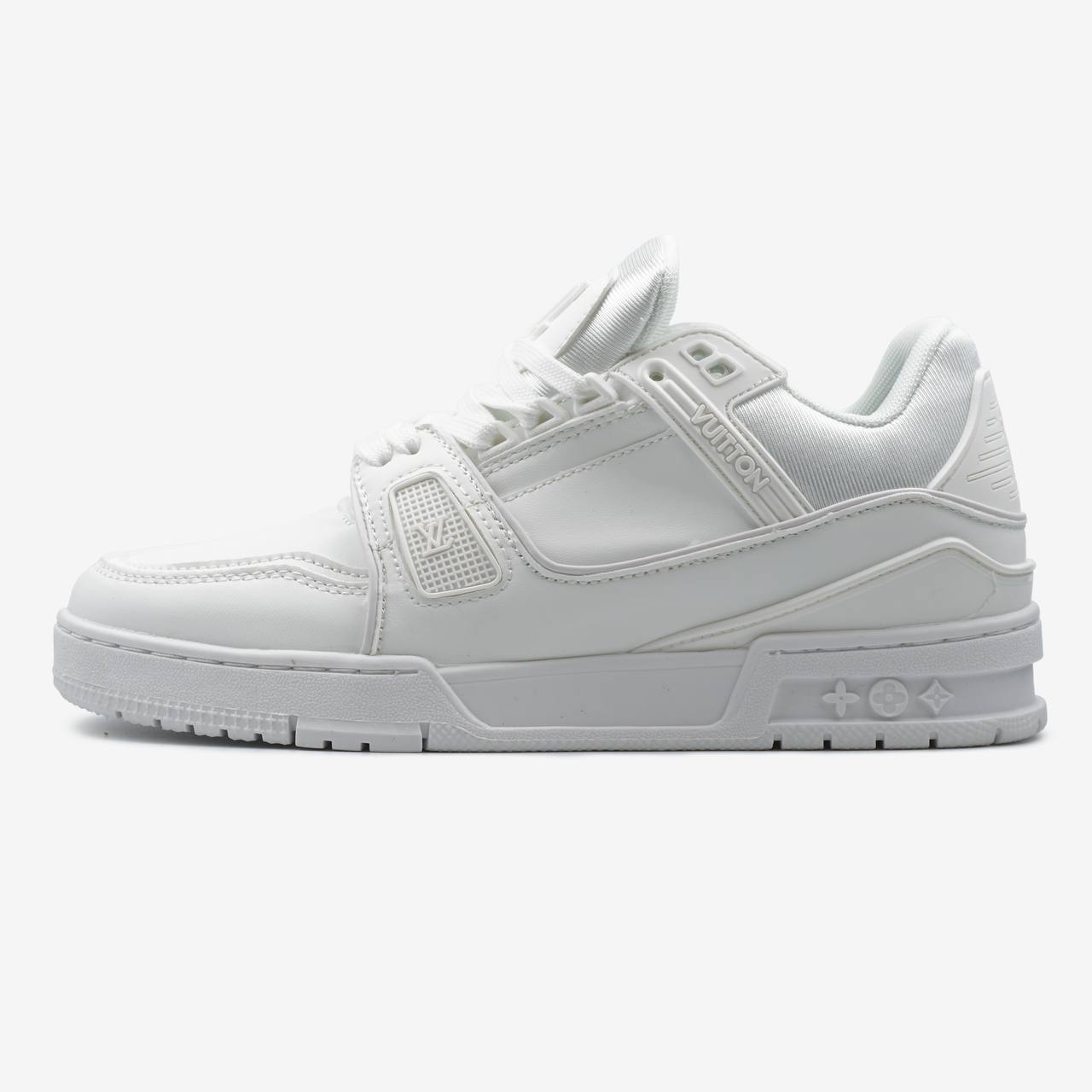 LV  Trainer Triple White