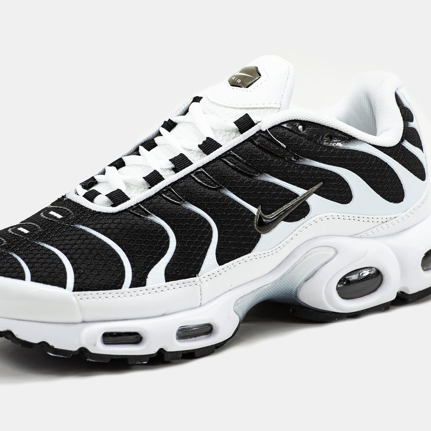 Nike Air Max TN Plus White Black