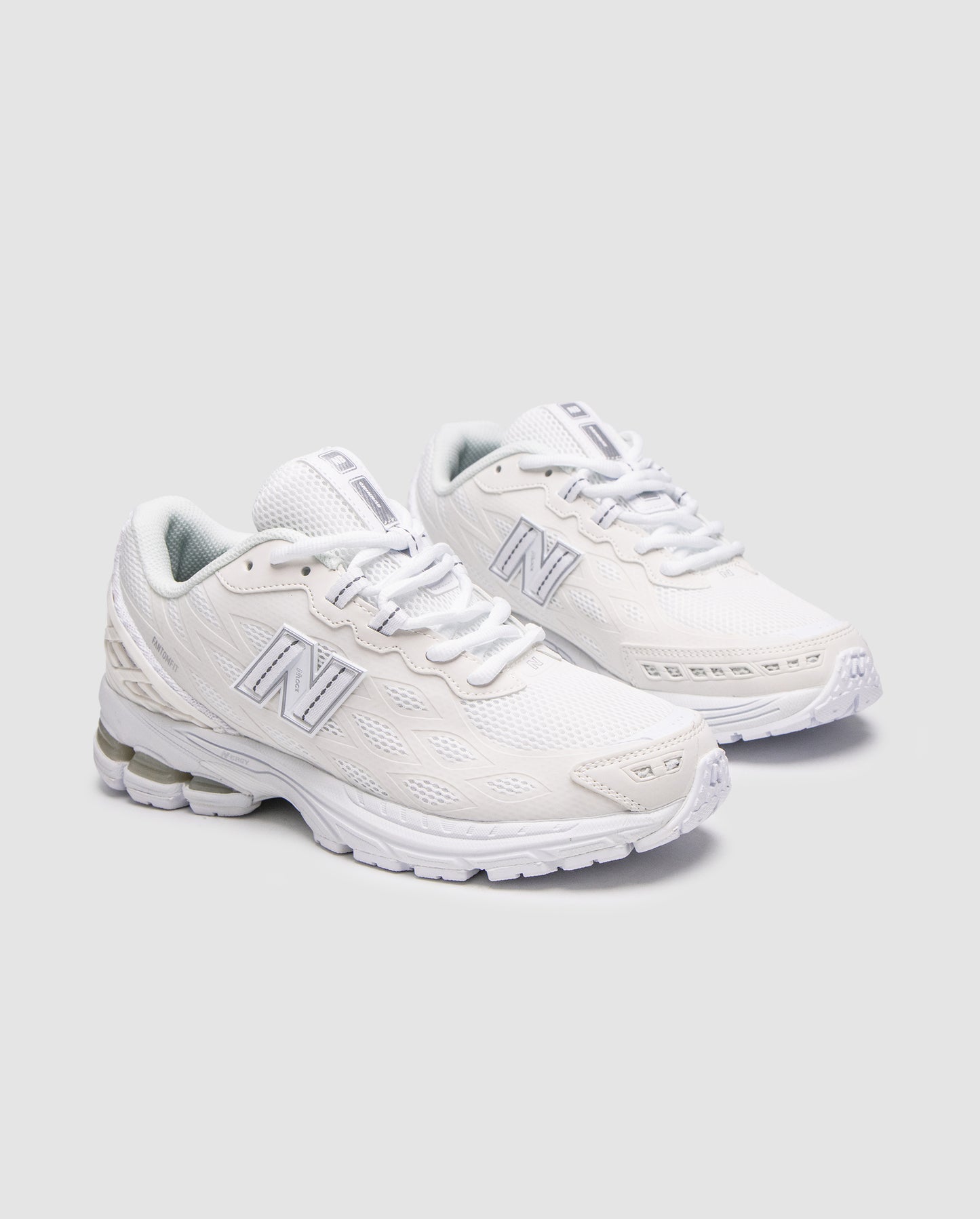 New Balance 1906R Fantomfit White