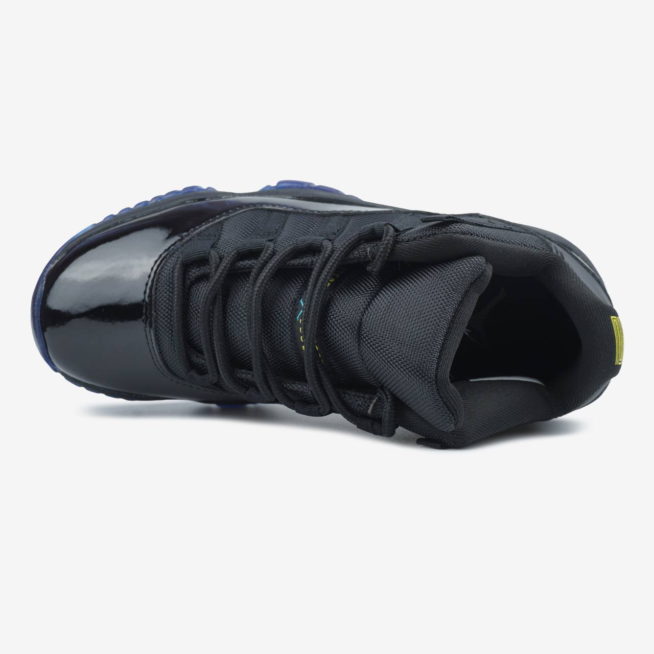 Jordan Retro 11 Low Gamma Blue