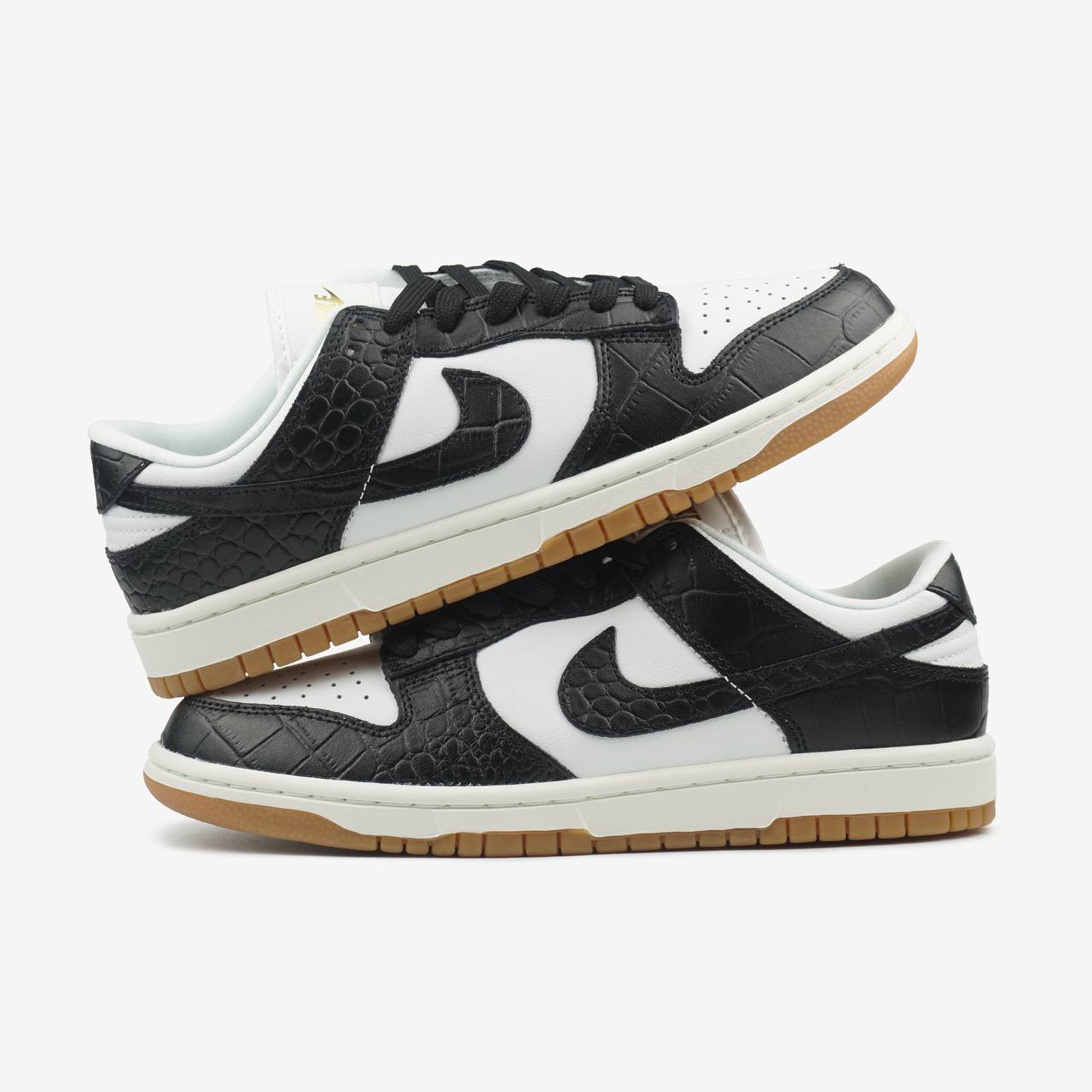 Nike SB Dunk Low Black Croc