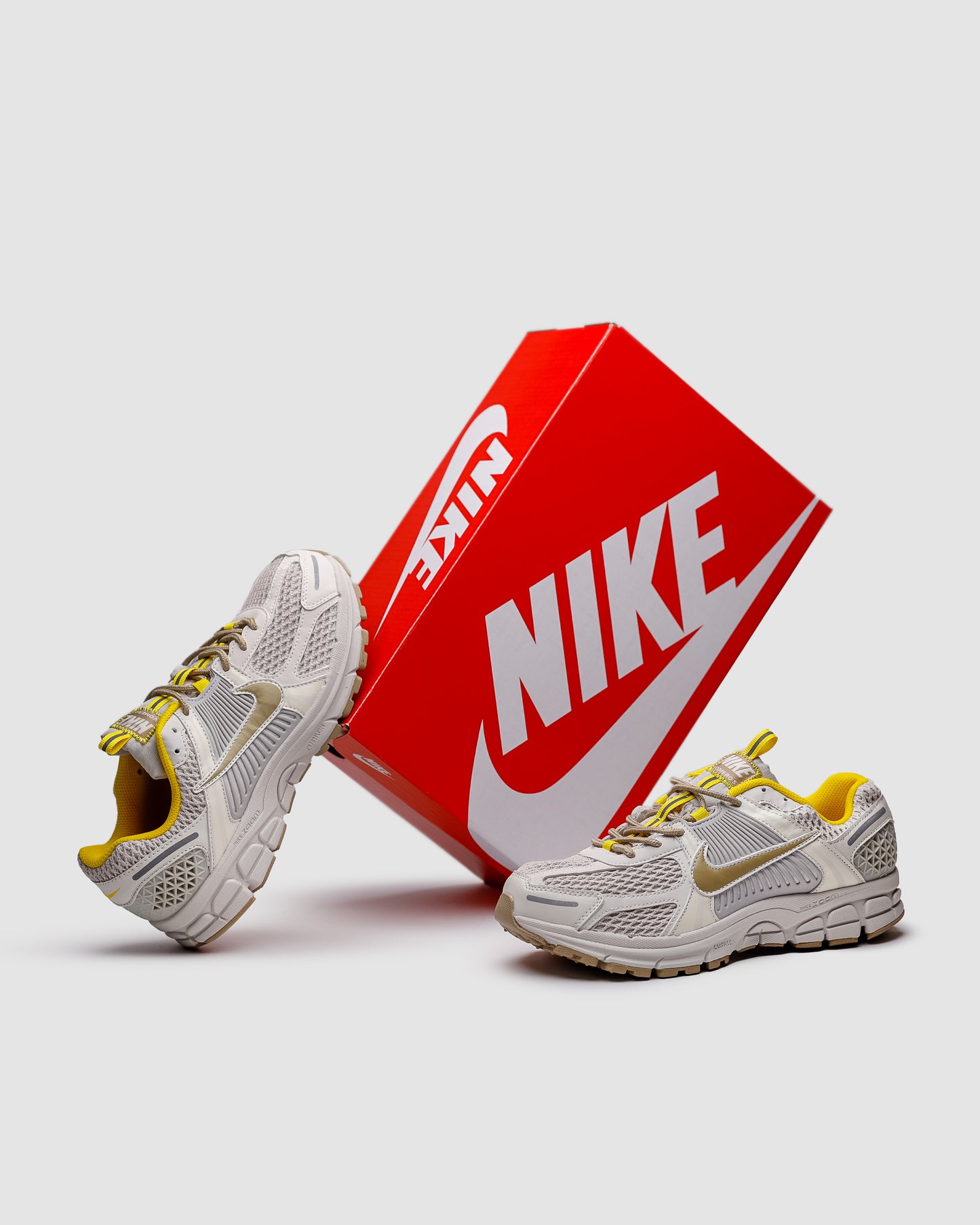 Nike Air Zoom Vomero 5 'Light Bone'