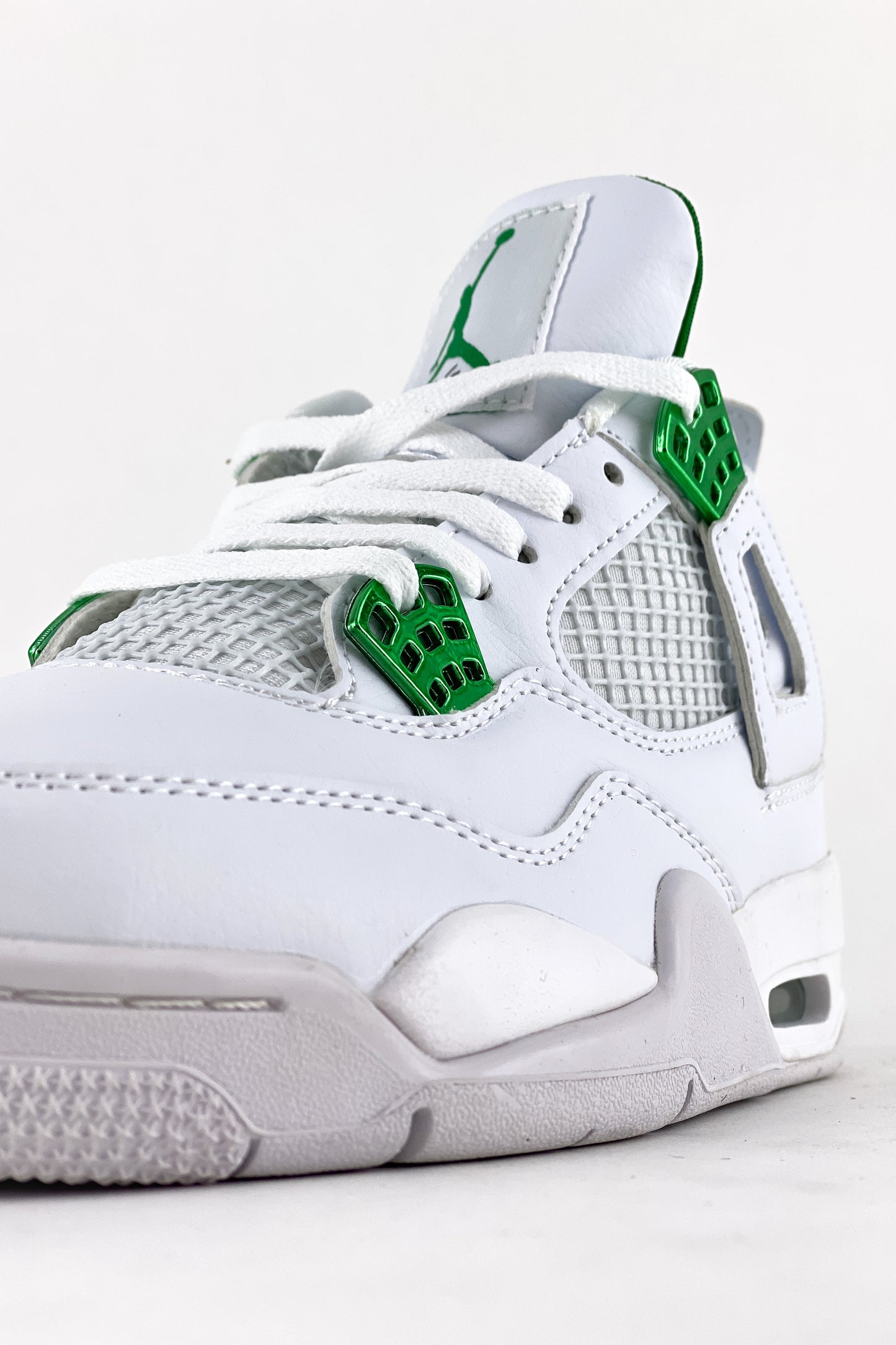 Jordan 4 White Green