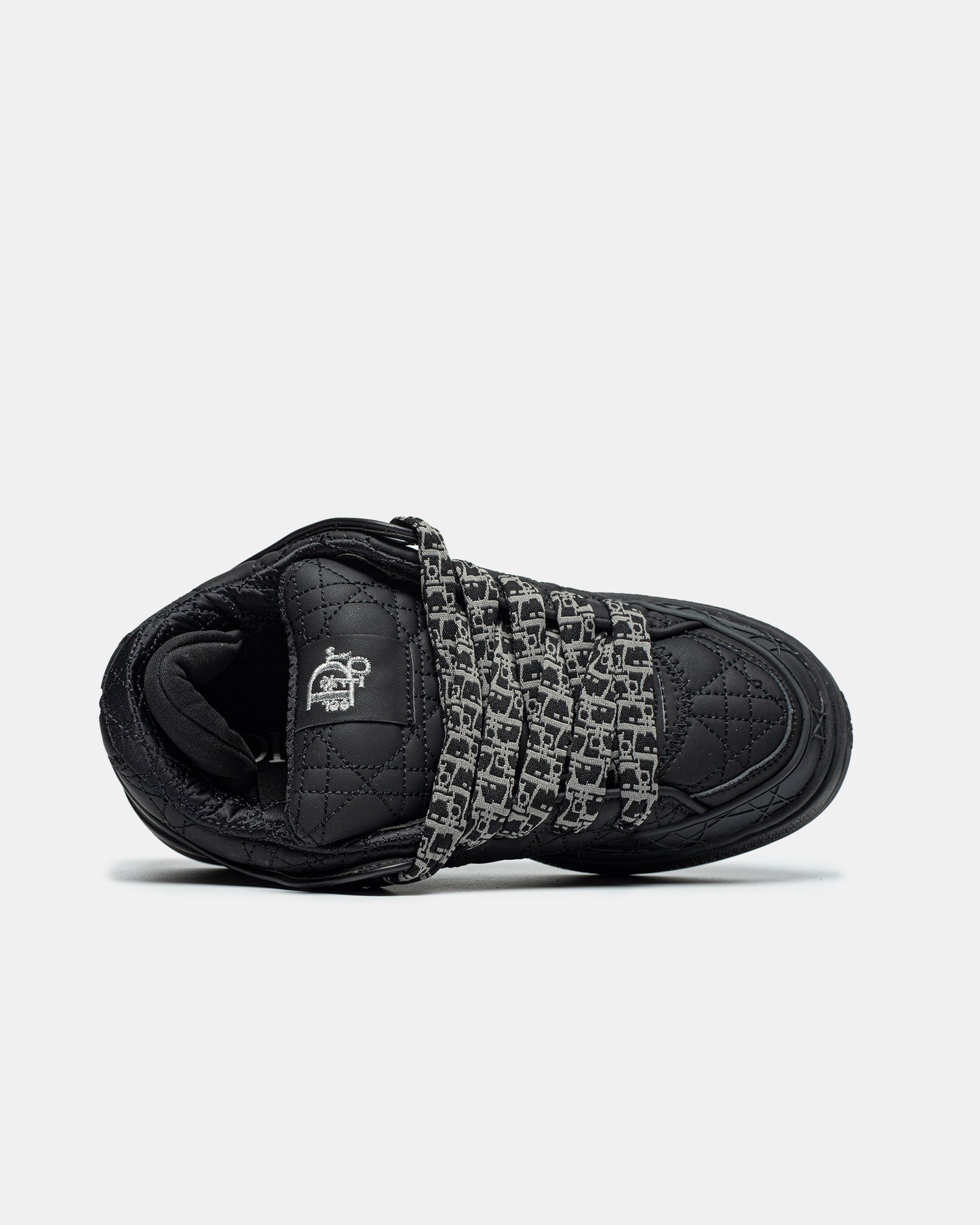 B9S Black