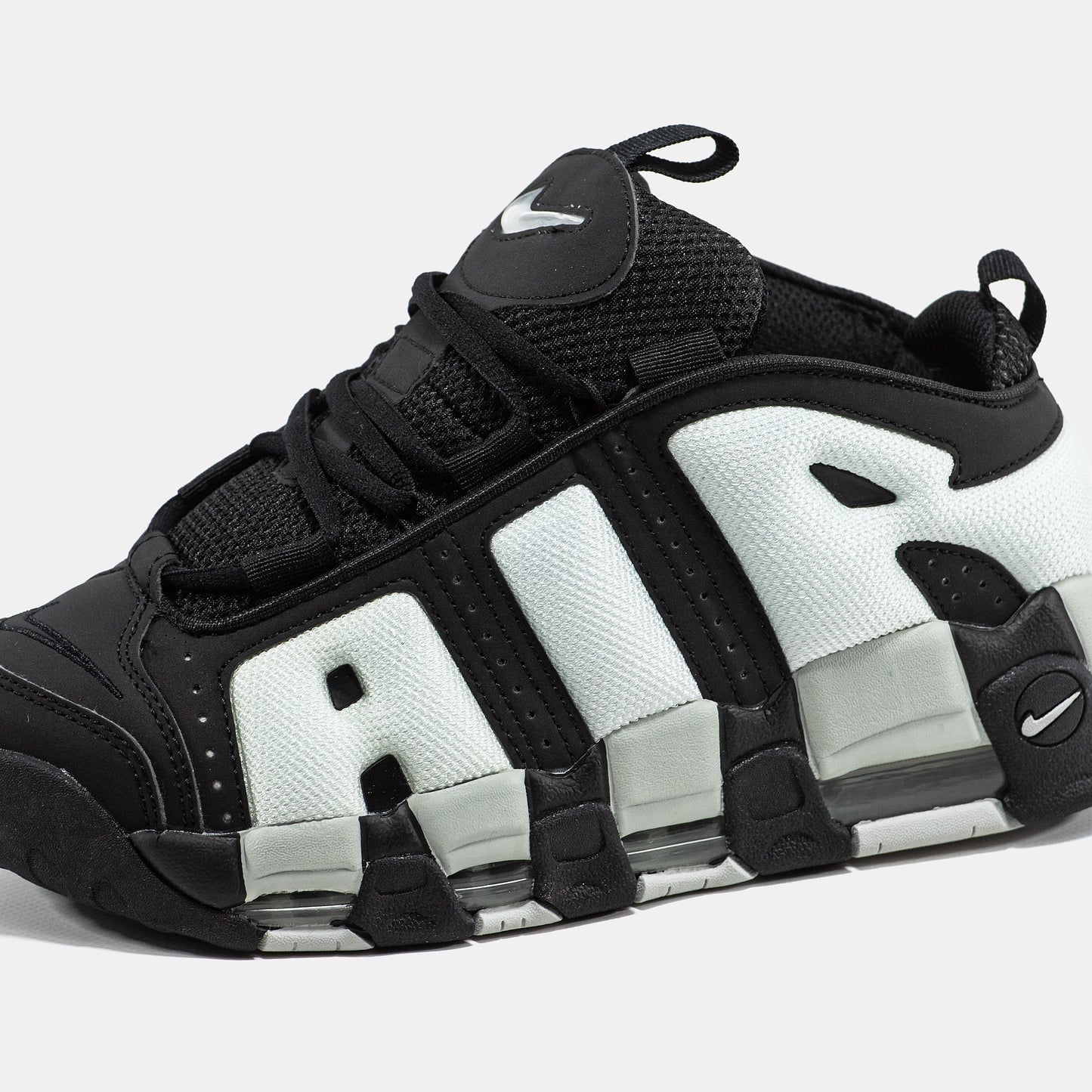 Nike Air More Uptempo Low
