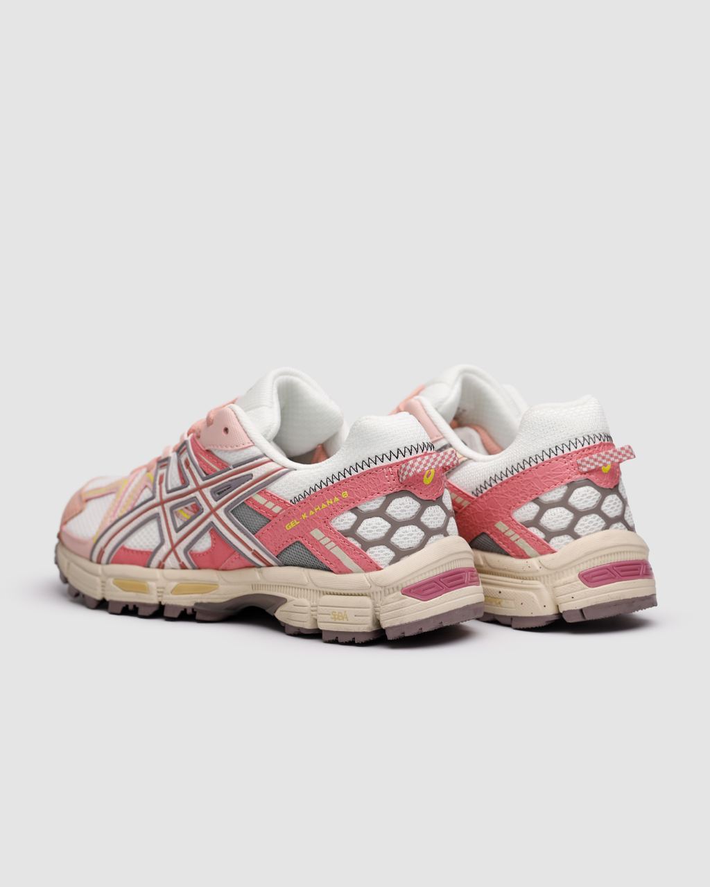 Asics Gel Kahana 8 White/Pink