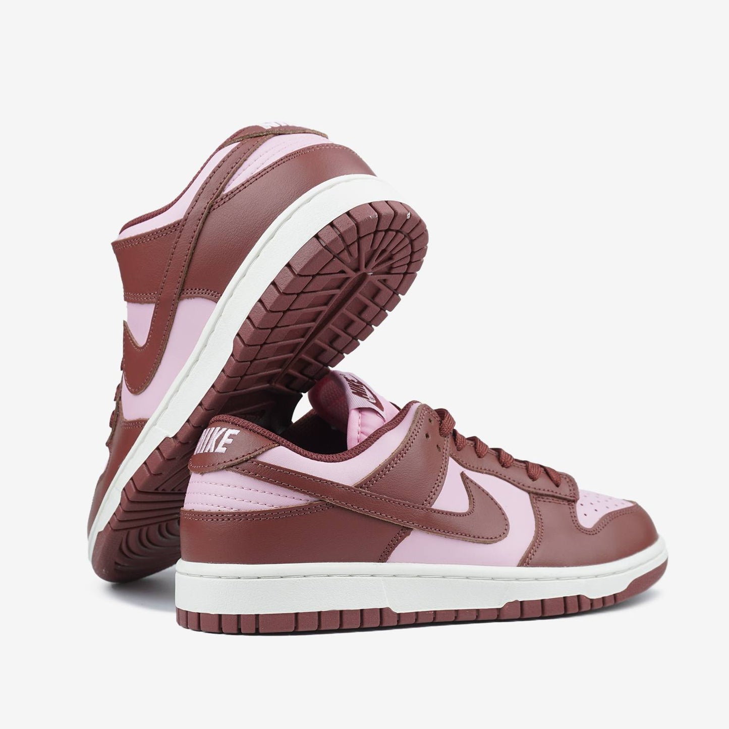 Nike Dunk Low Next Nature Brown Pink
