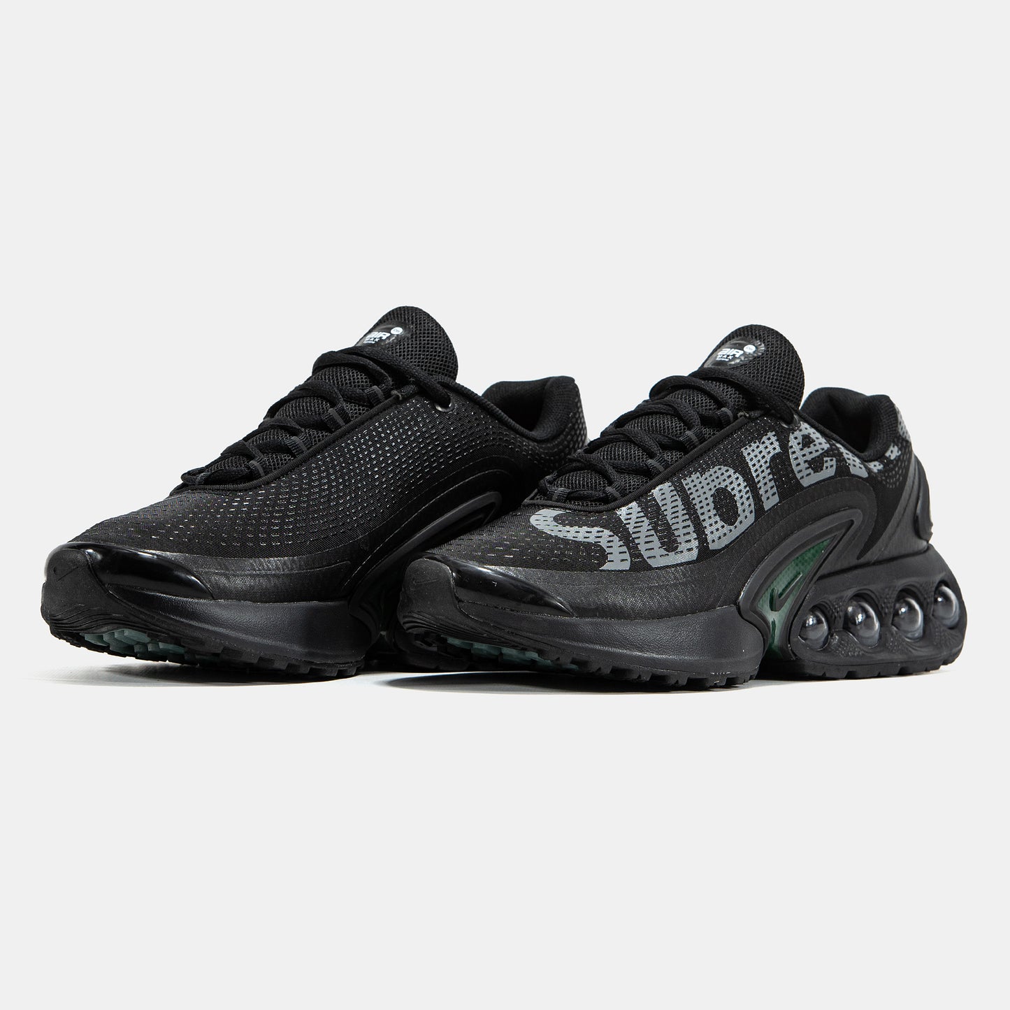 Nike Air Max DN x Supreme