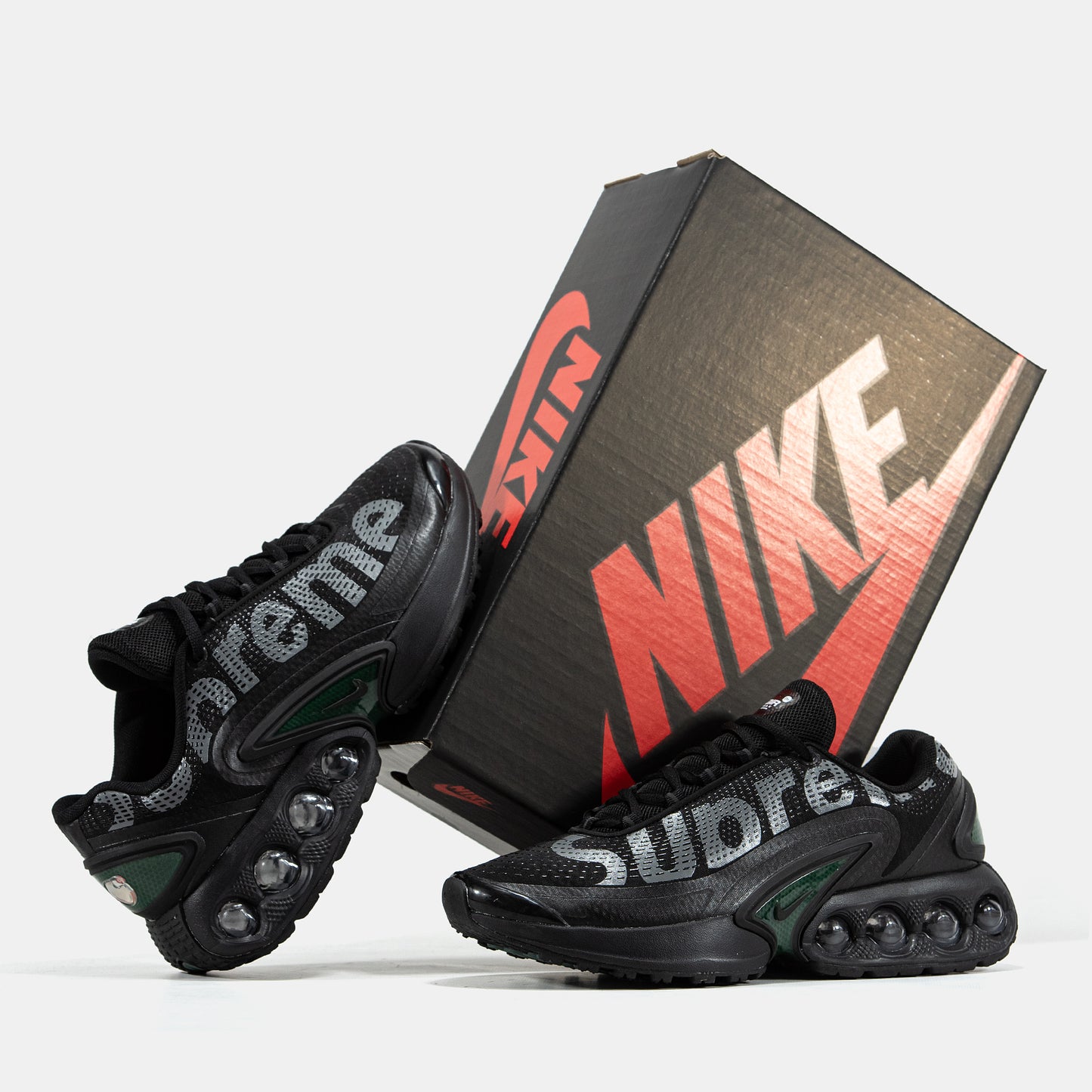 Nike Air Max DN x Supreme