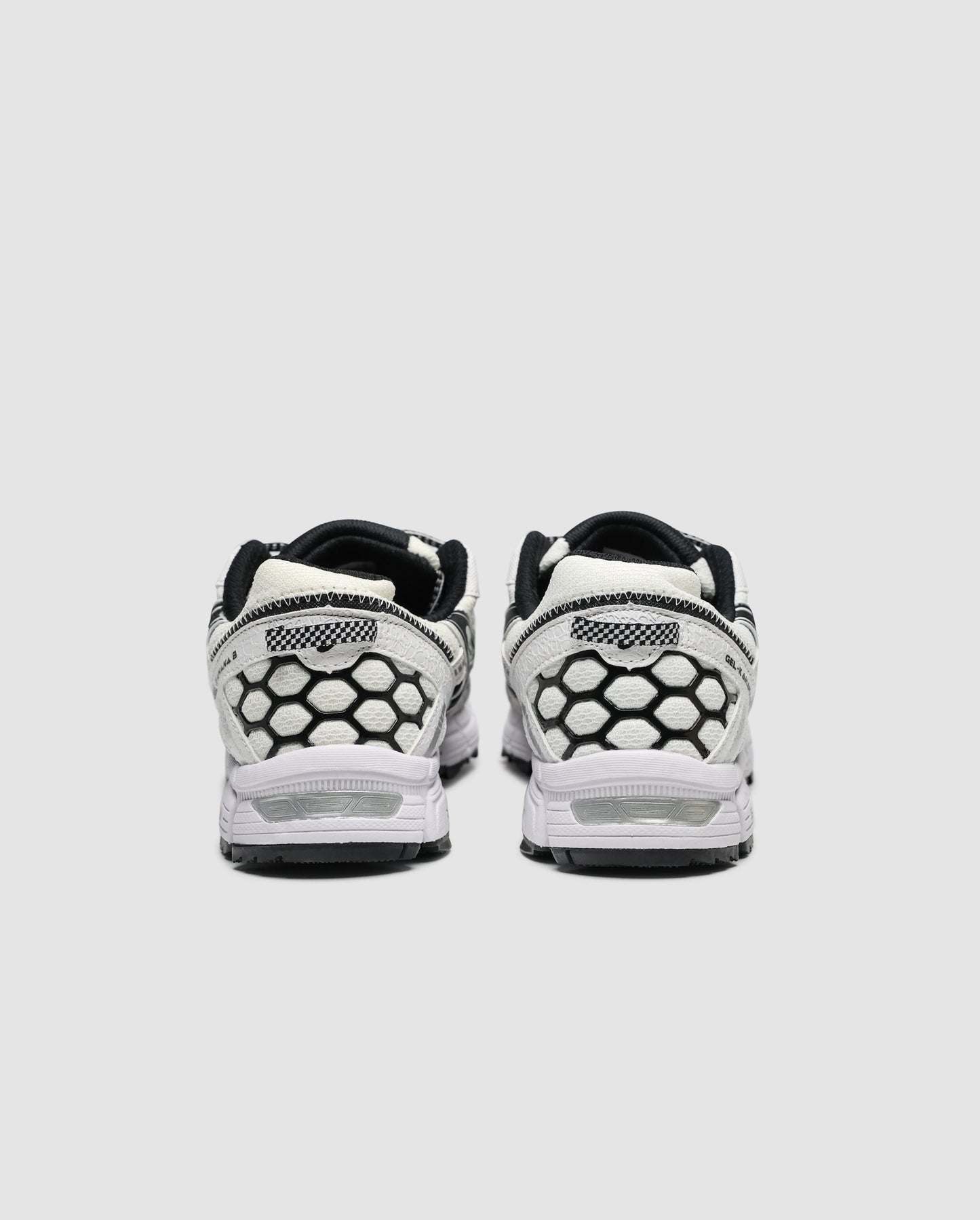 Asics Gel-Kahana 8 White/Black
