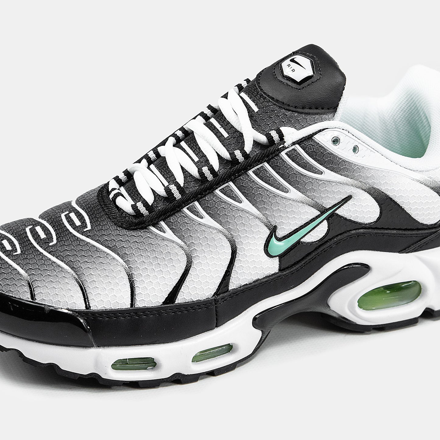 Nike Air Max TN White/Black/Green