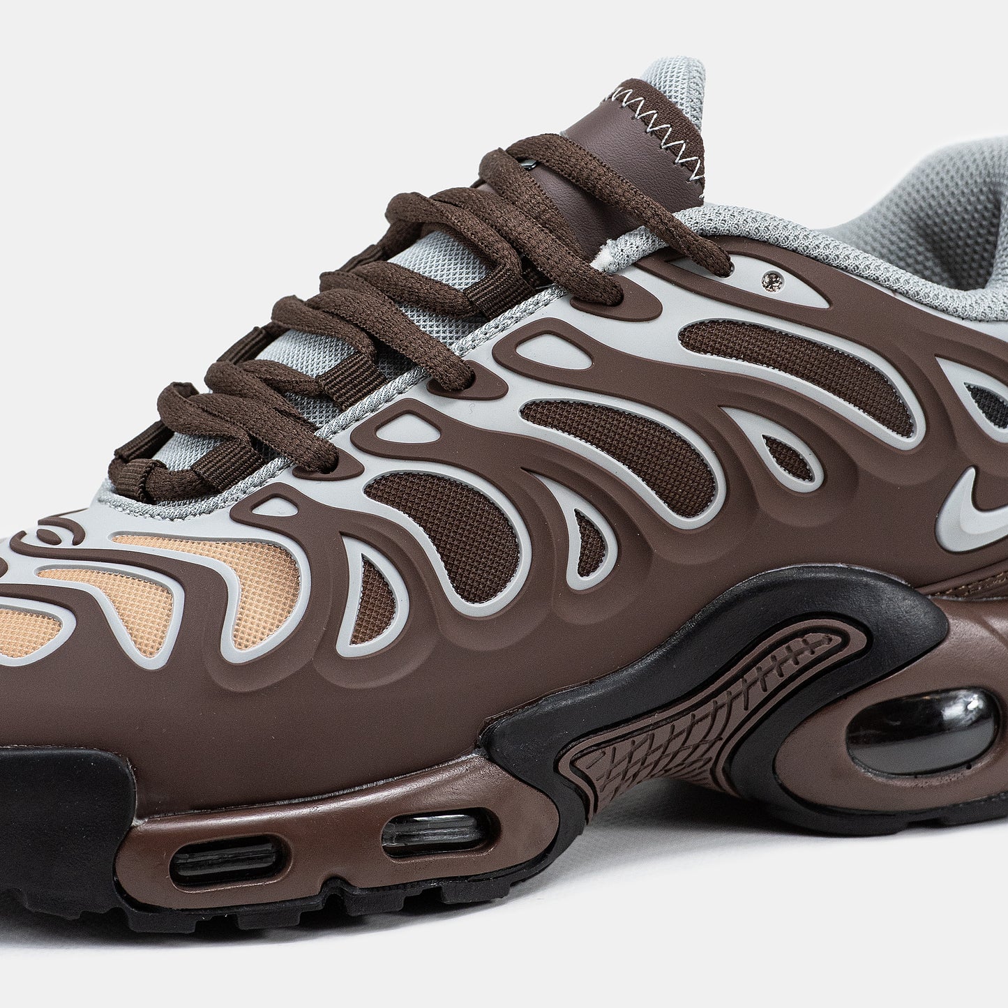 Nike Air Max Plus Drift Brown