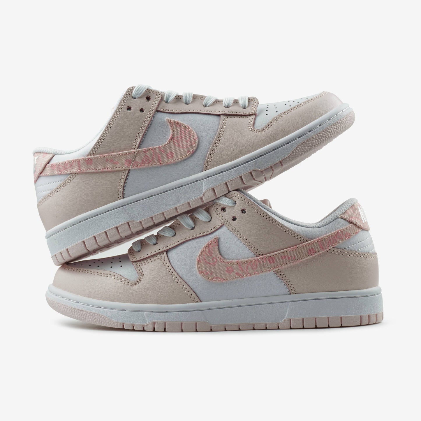 Nike Dunk Pink Paisley