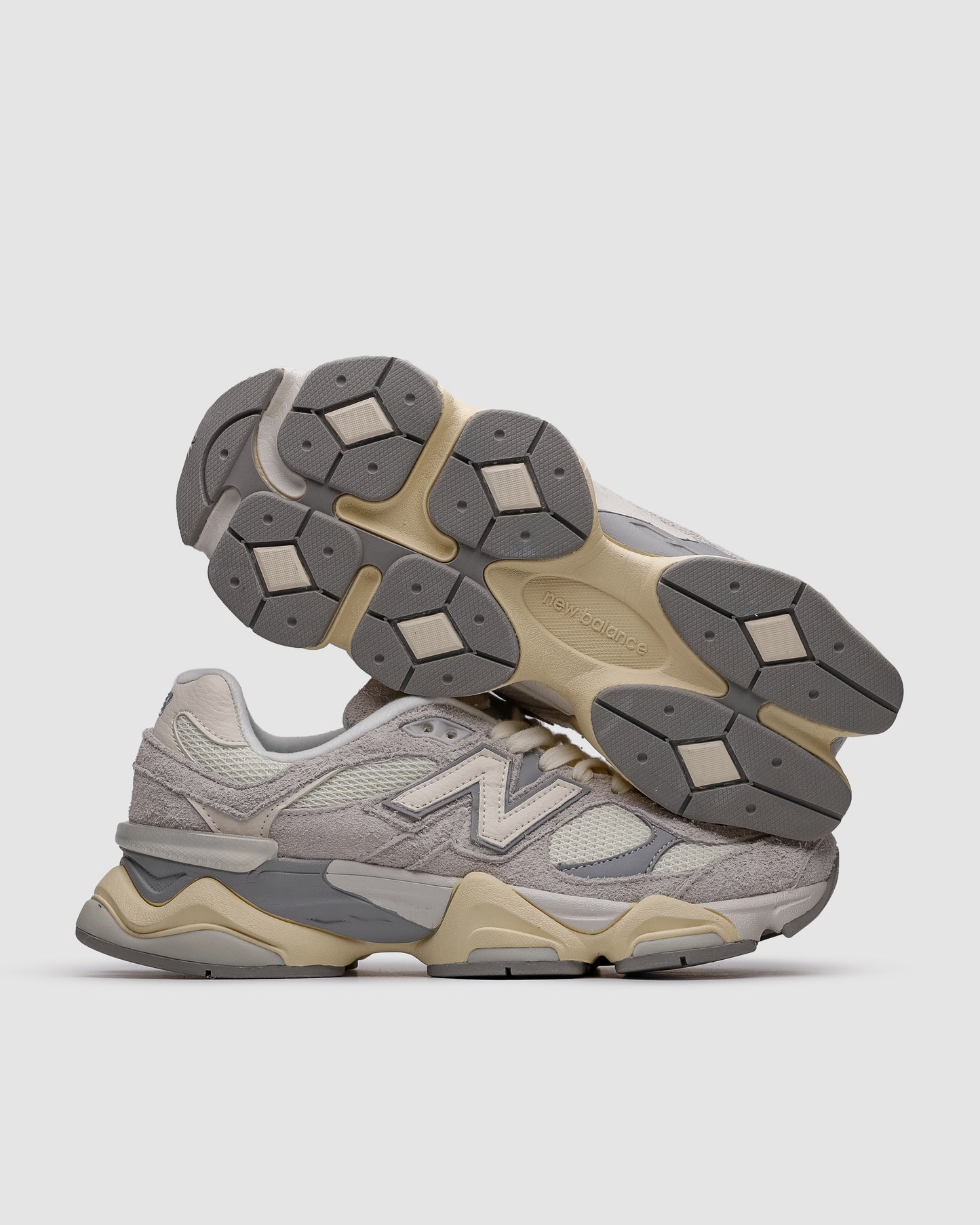 New Balance 9060 Grey/White