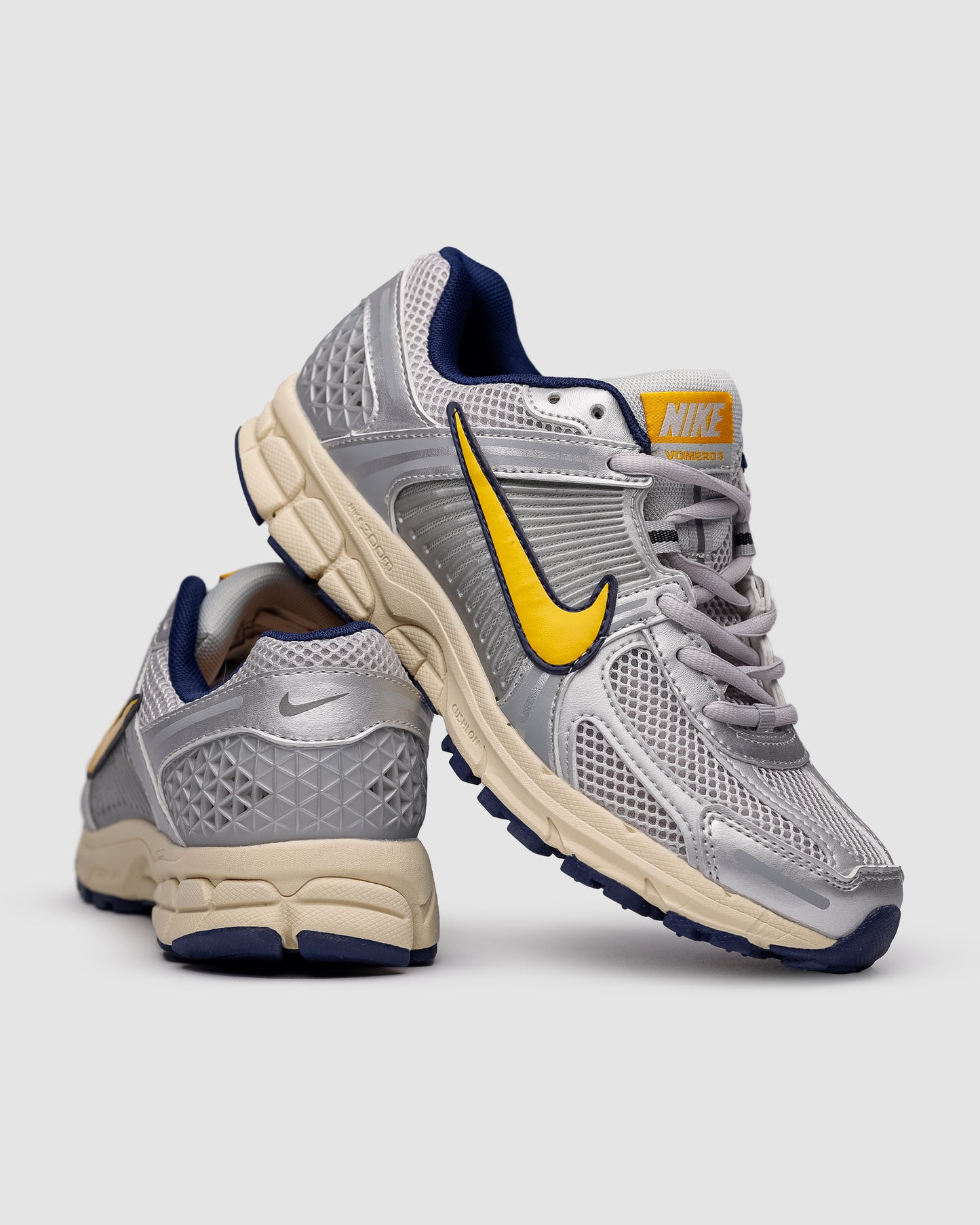 Nike Zoom Vomero 5 “Laser Orange”